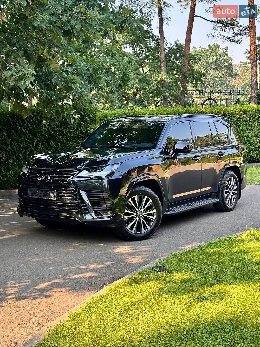 2025 Lexus LX - мініатюра 4