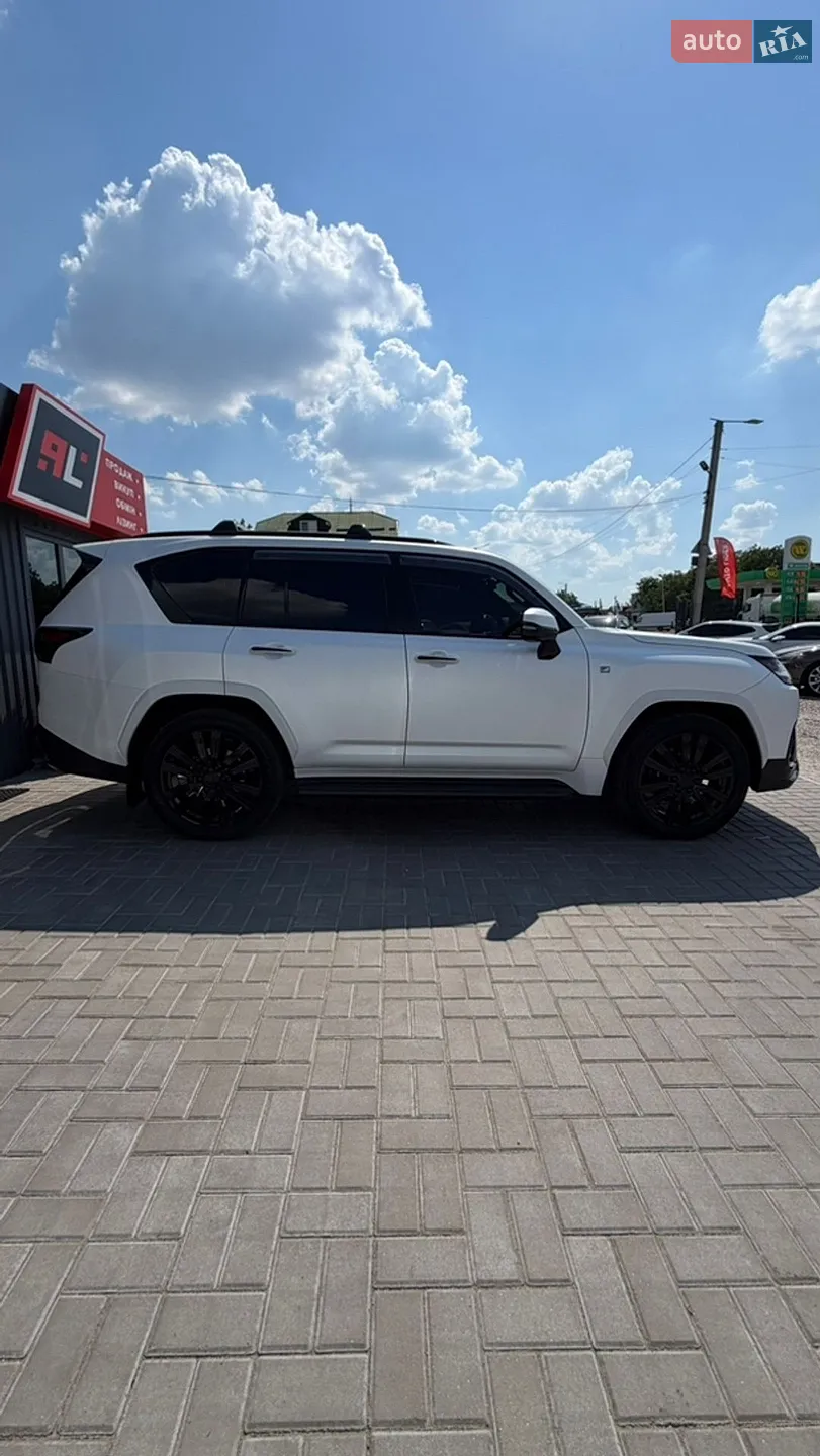 2022 Lexus LX - мініатюра 3