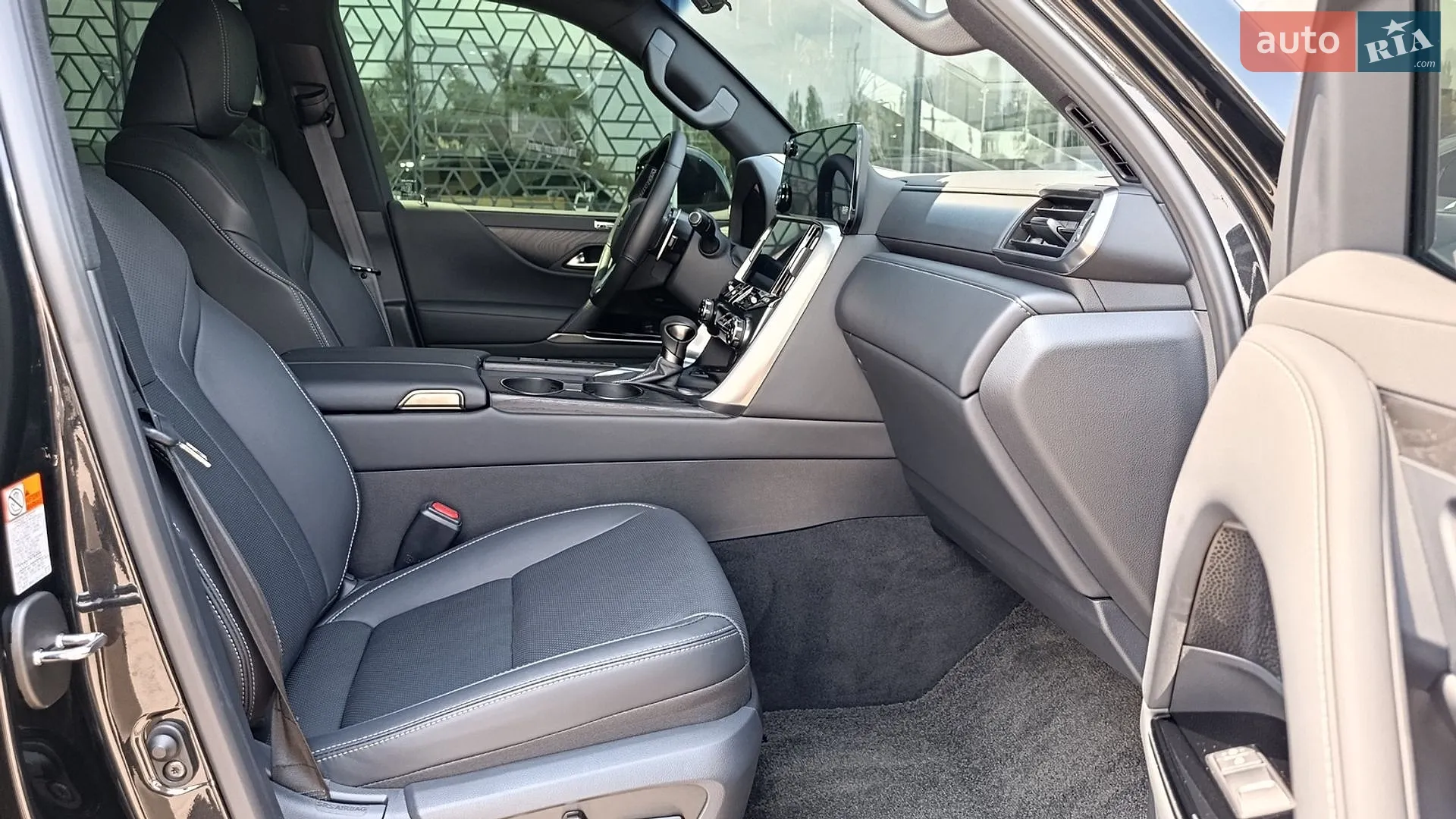 2025 Lexus LX - мініатюра 6