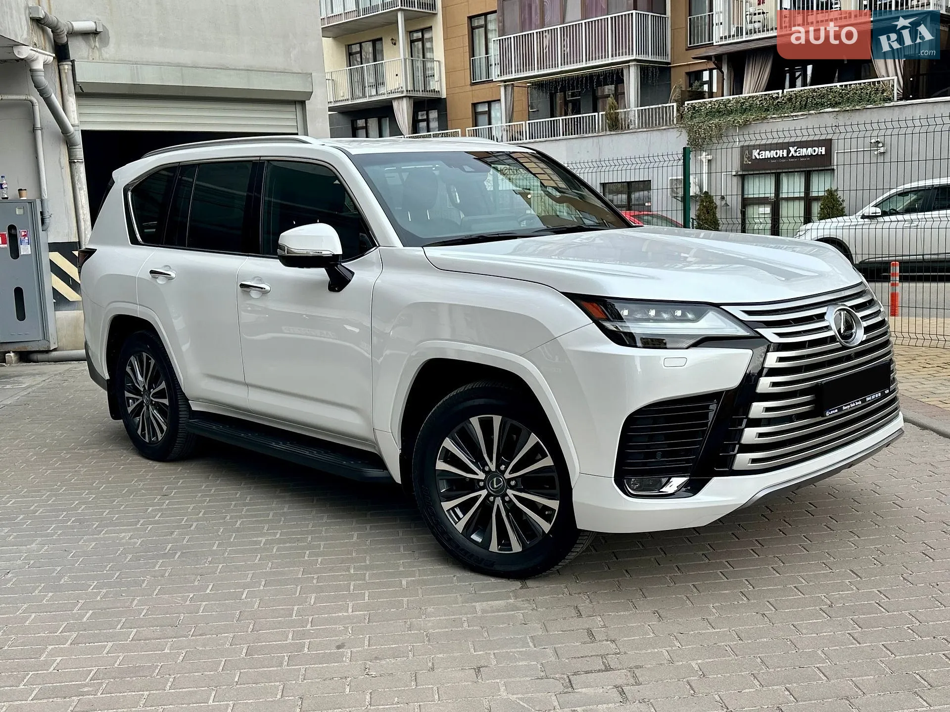 2022 Lexus LX - мініатюра 13