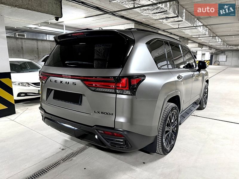 Внедорожник / Кроссовер Lexus LX 2022 в Киеве