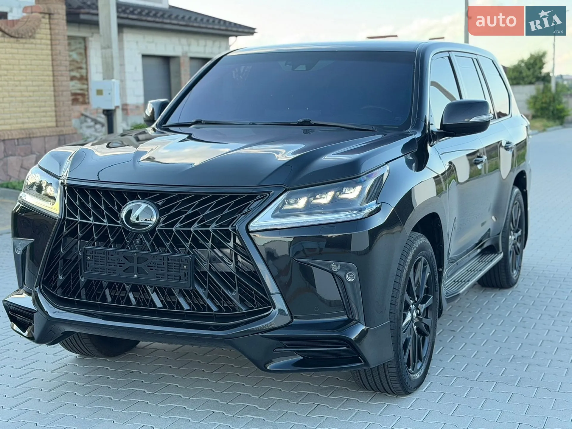 2018 Lexus LX - мініатюра 9