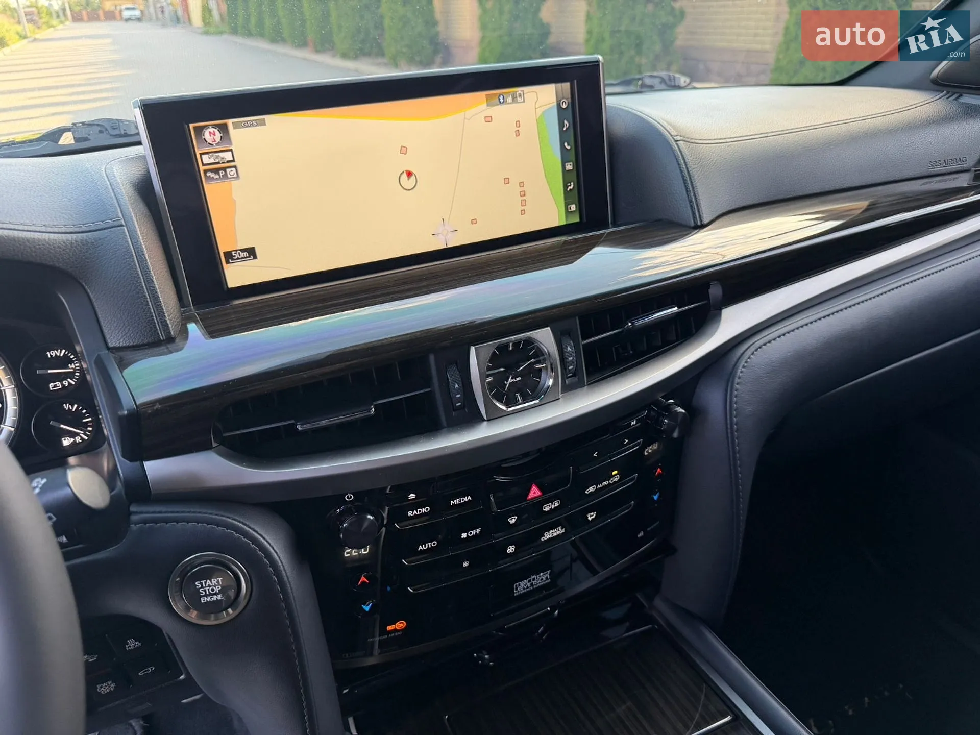2018 Lexus LX - мініатюра 29