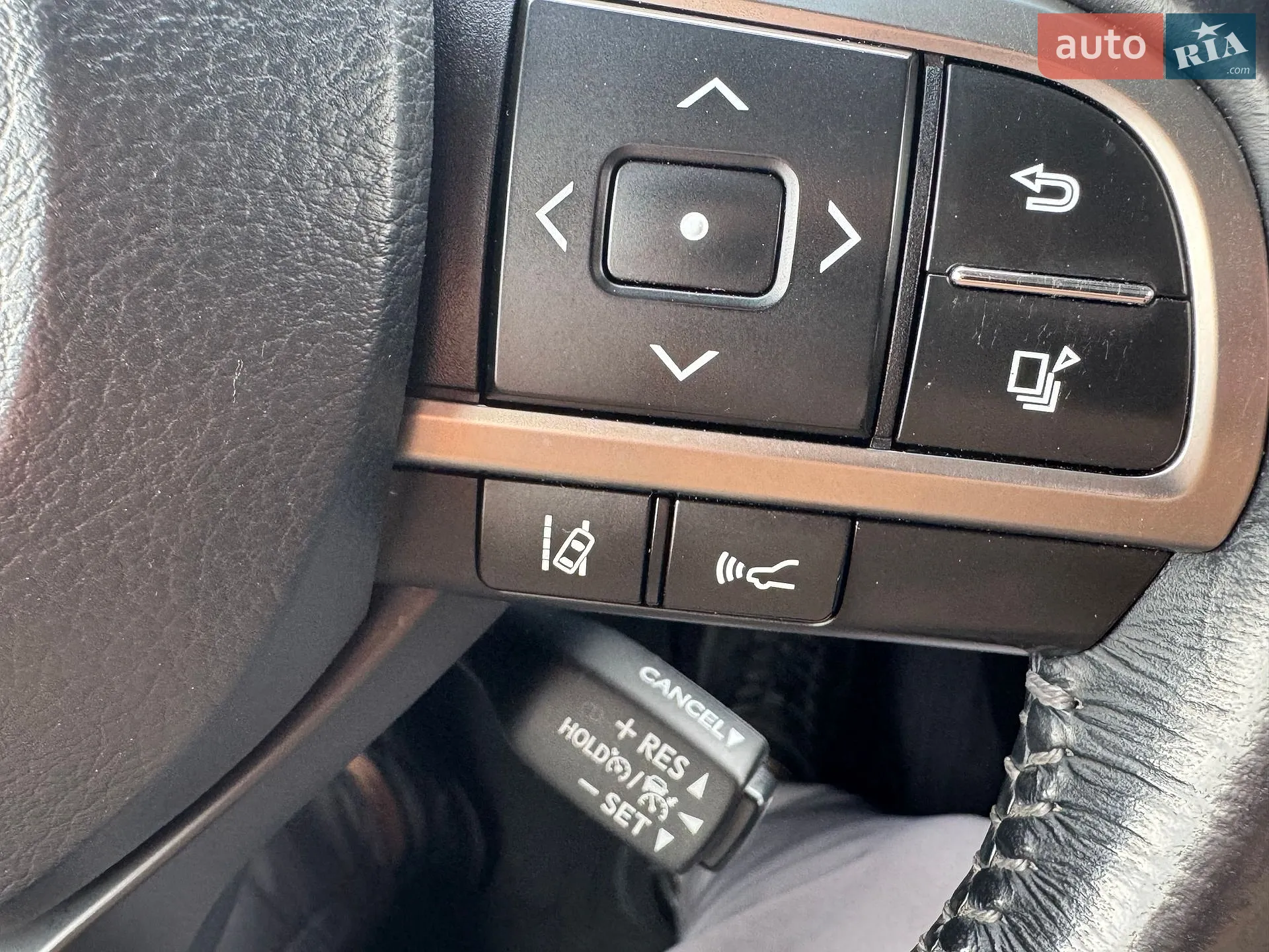 2017 Lexus LX - мініатюра 22