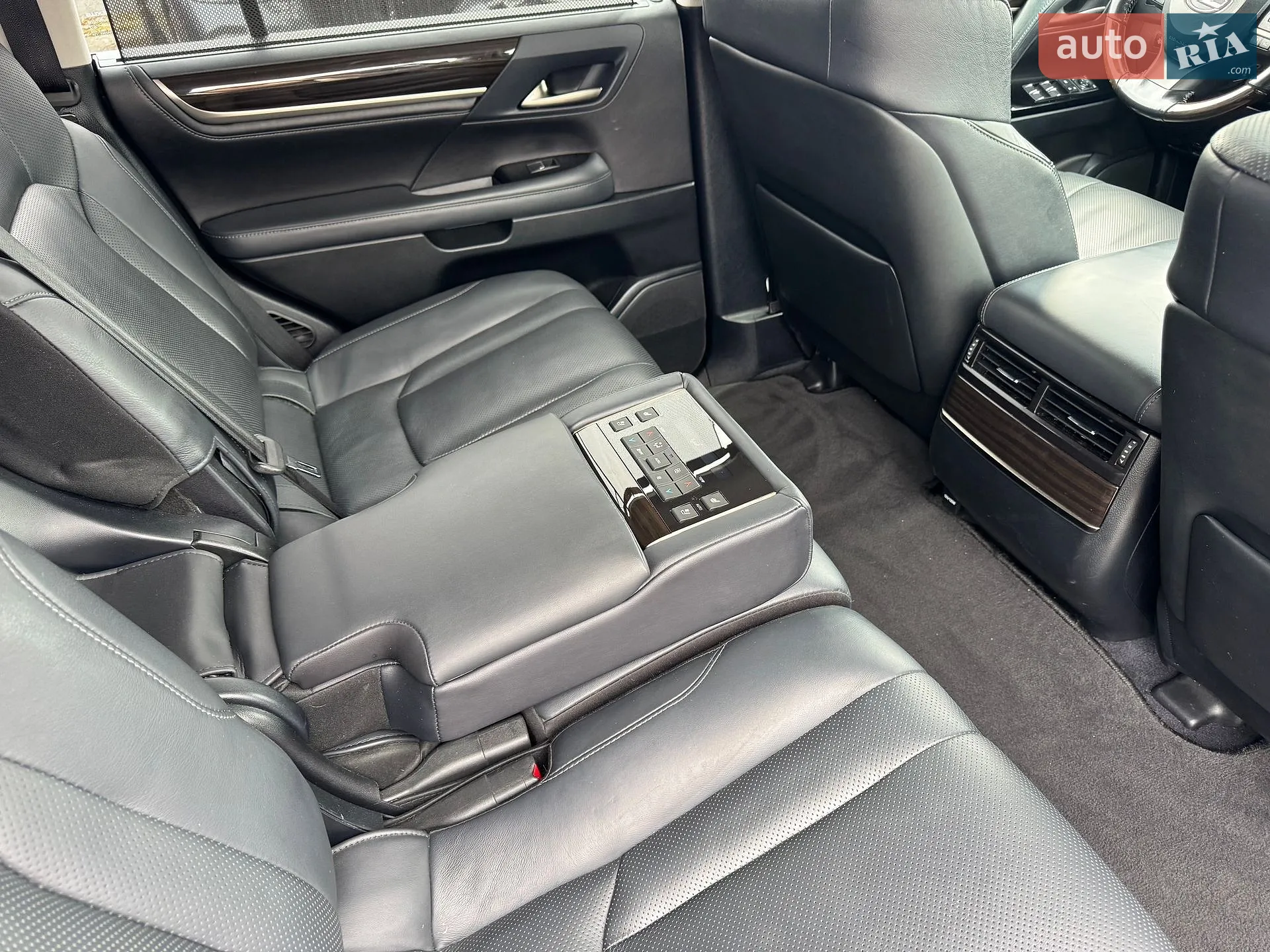 2017 Lexus LX - мініатюра 72
