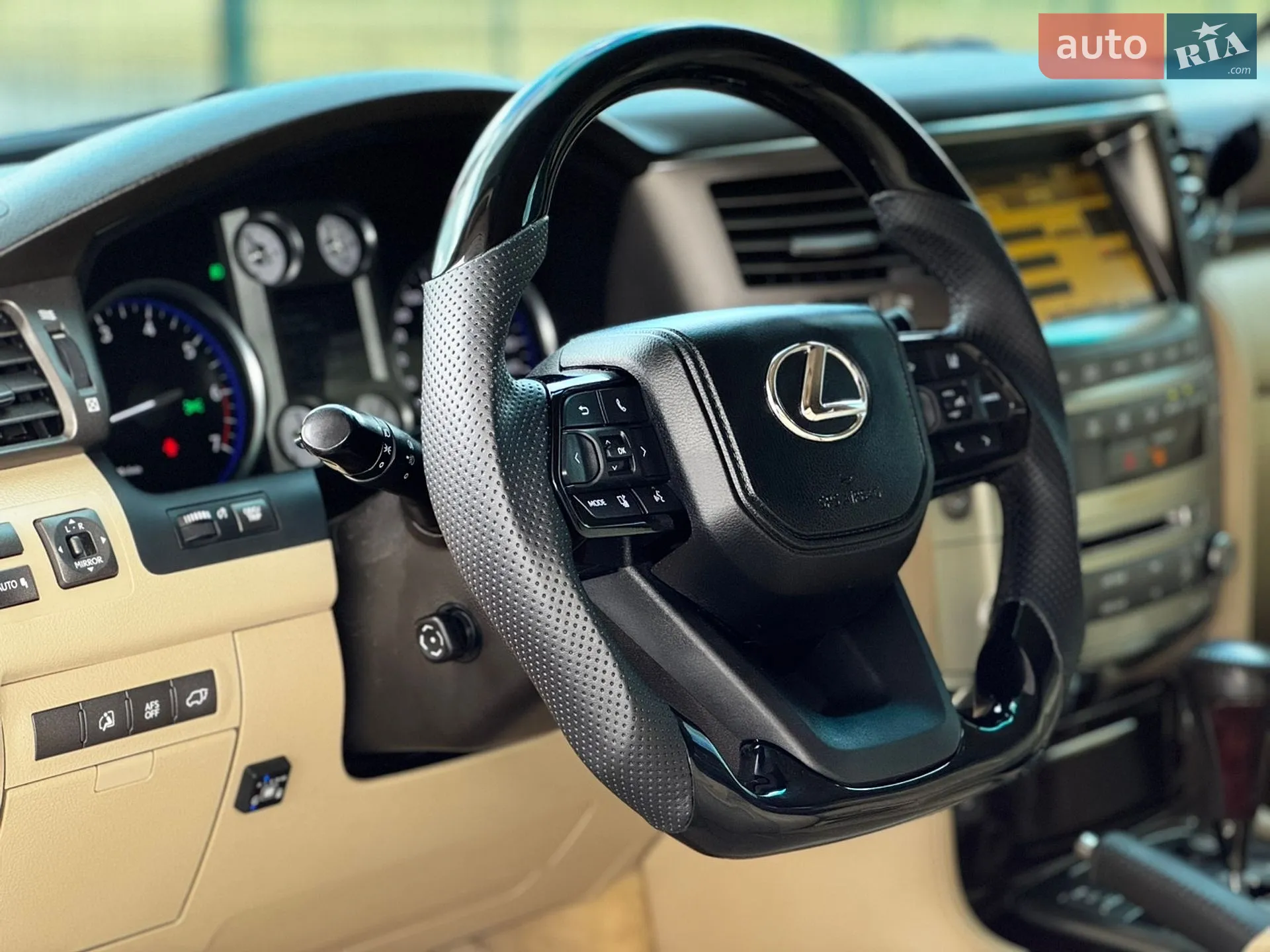 2010 Lexus LX - мініатюра 7