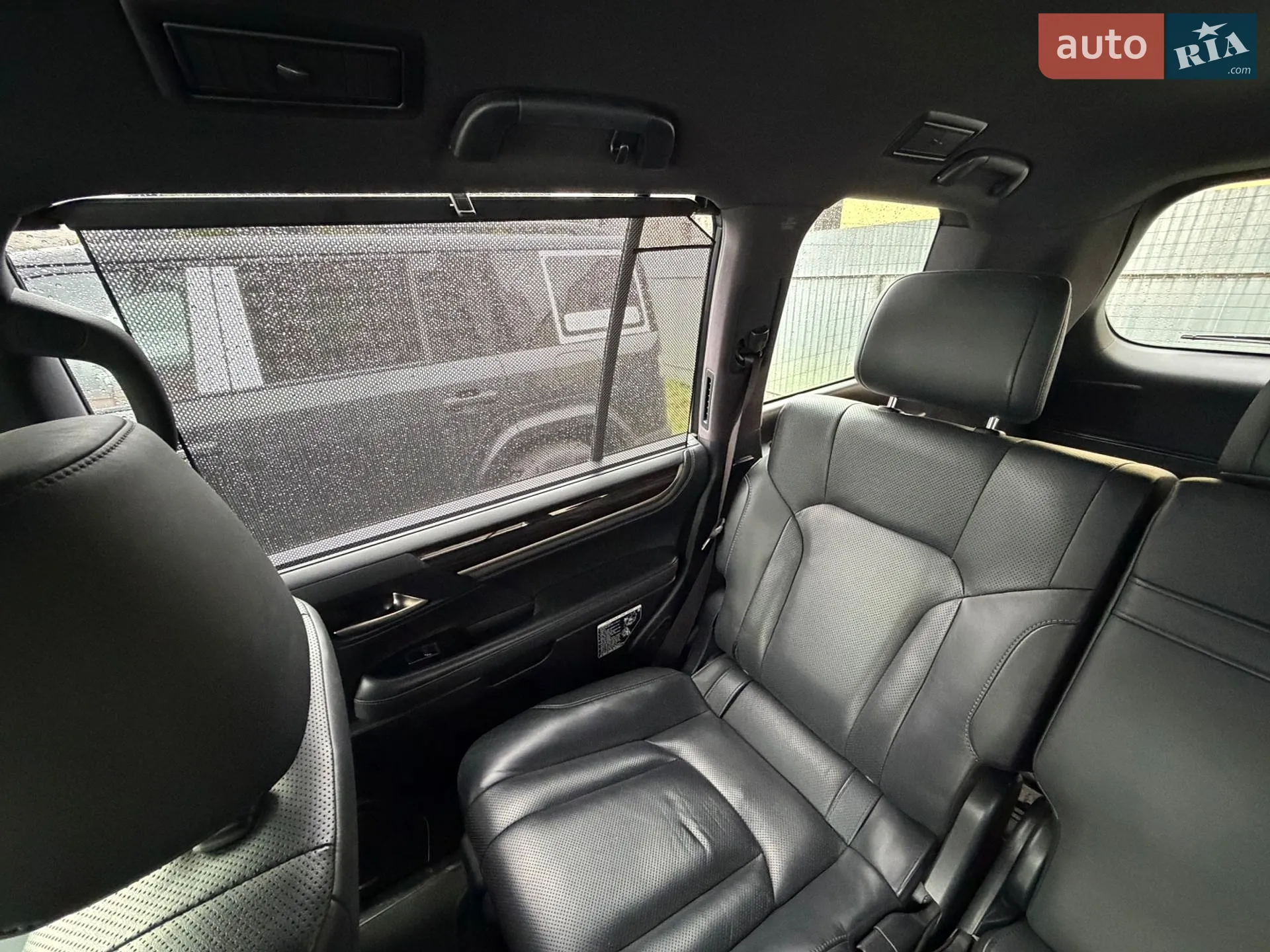2019 Lexus LX - мініатюра 12