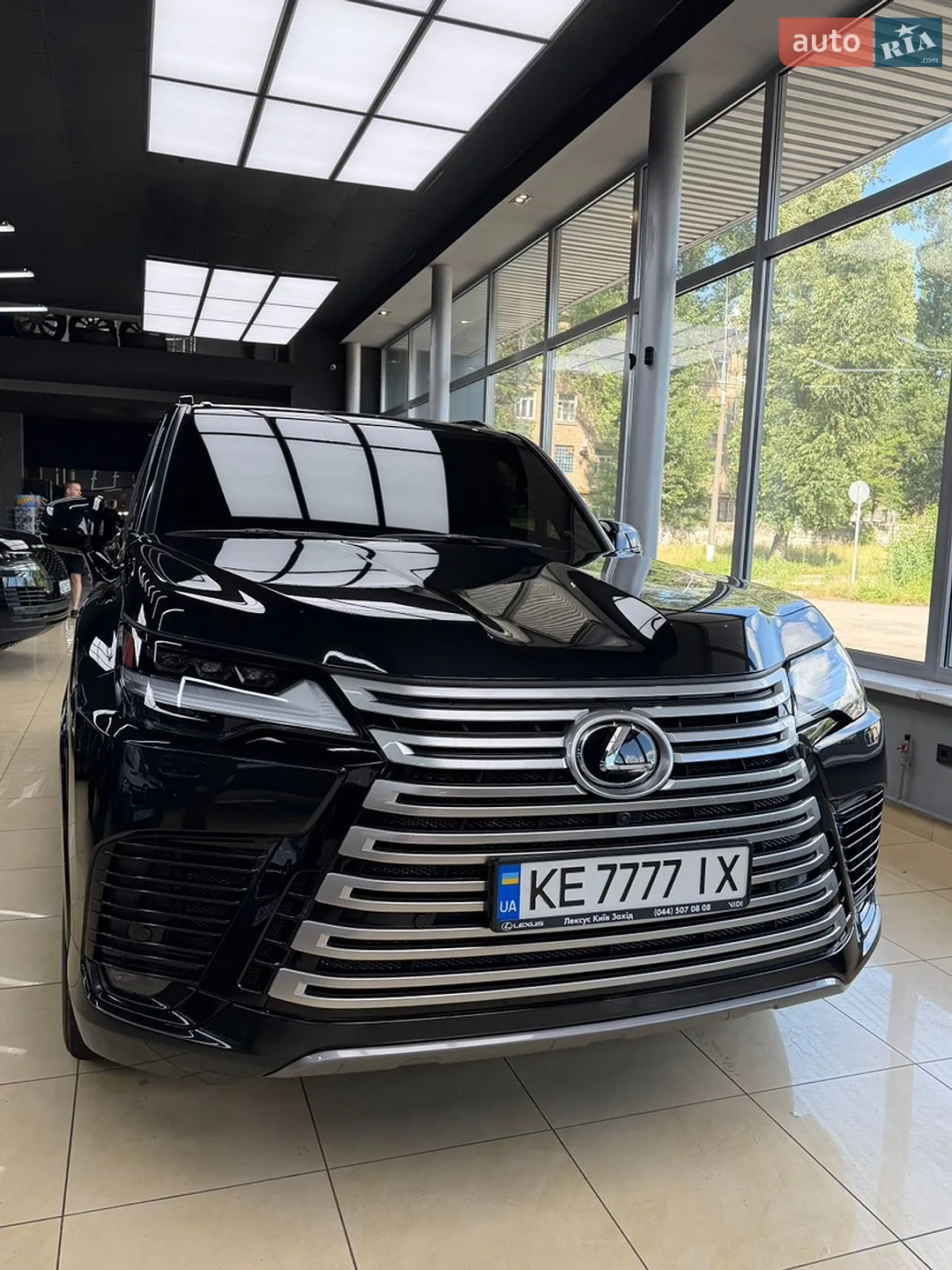 2022 Lexus LX - мініатюра 2