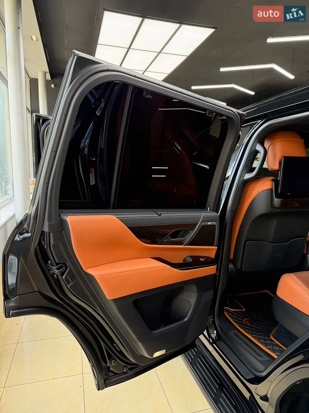 2022 Lexus LX - мініатюра 17
