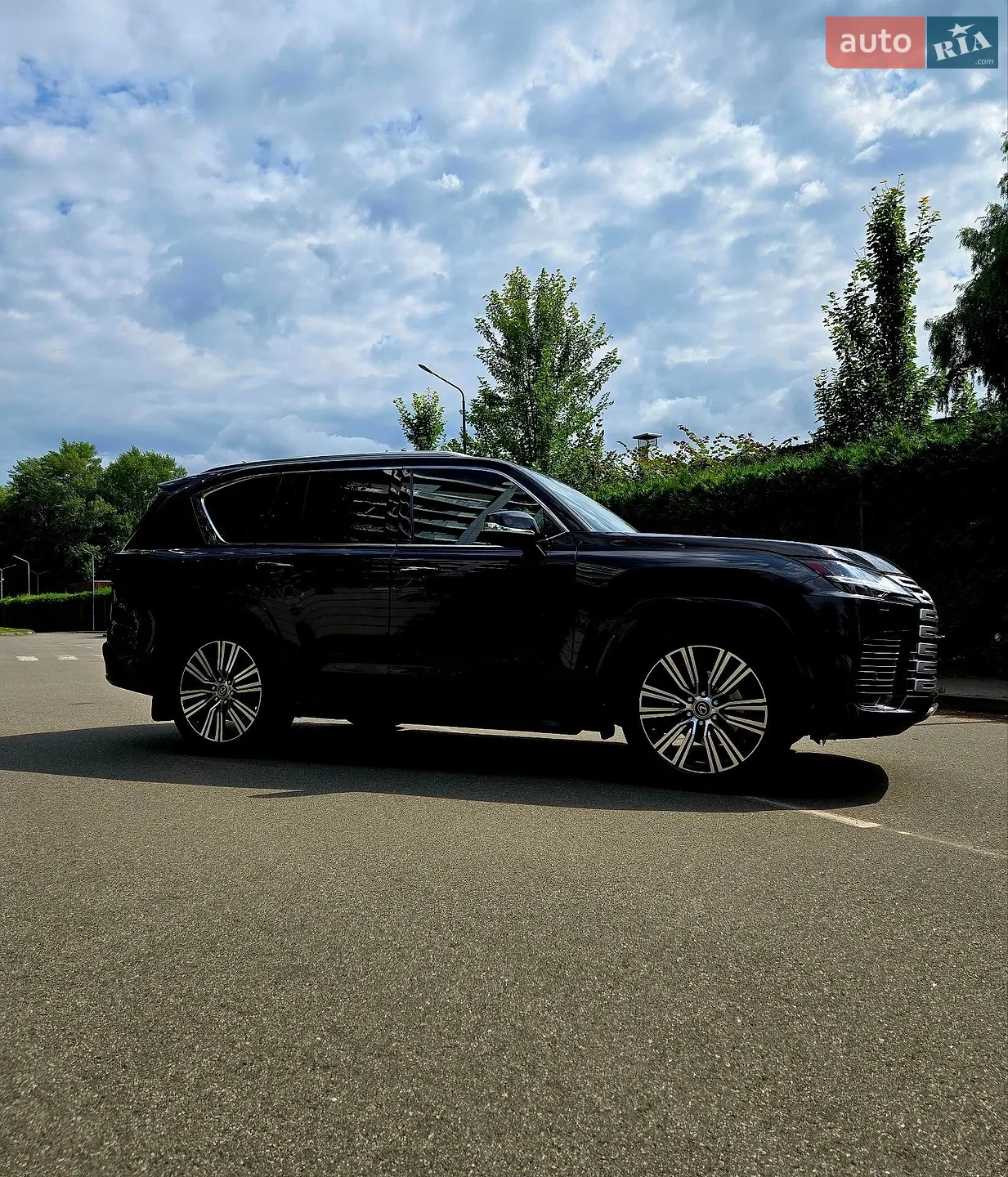 2022 Lexus LX - мініатюра 8