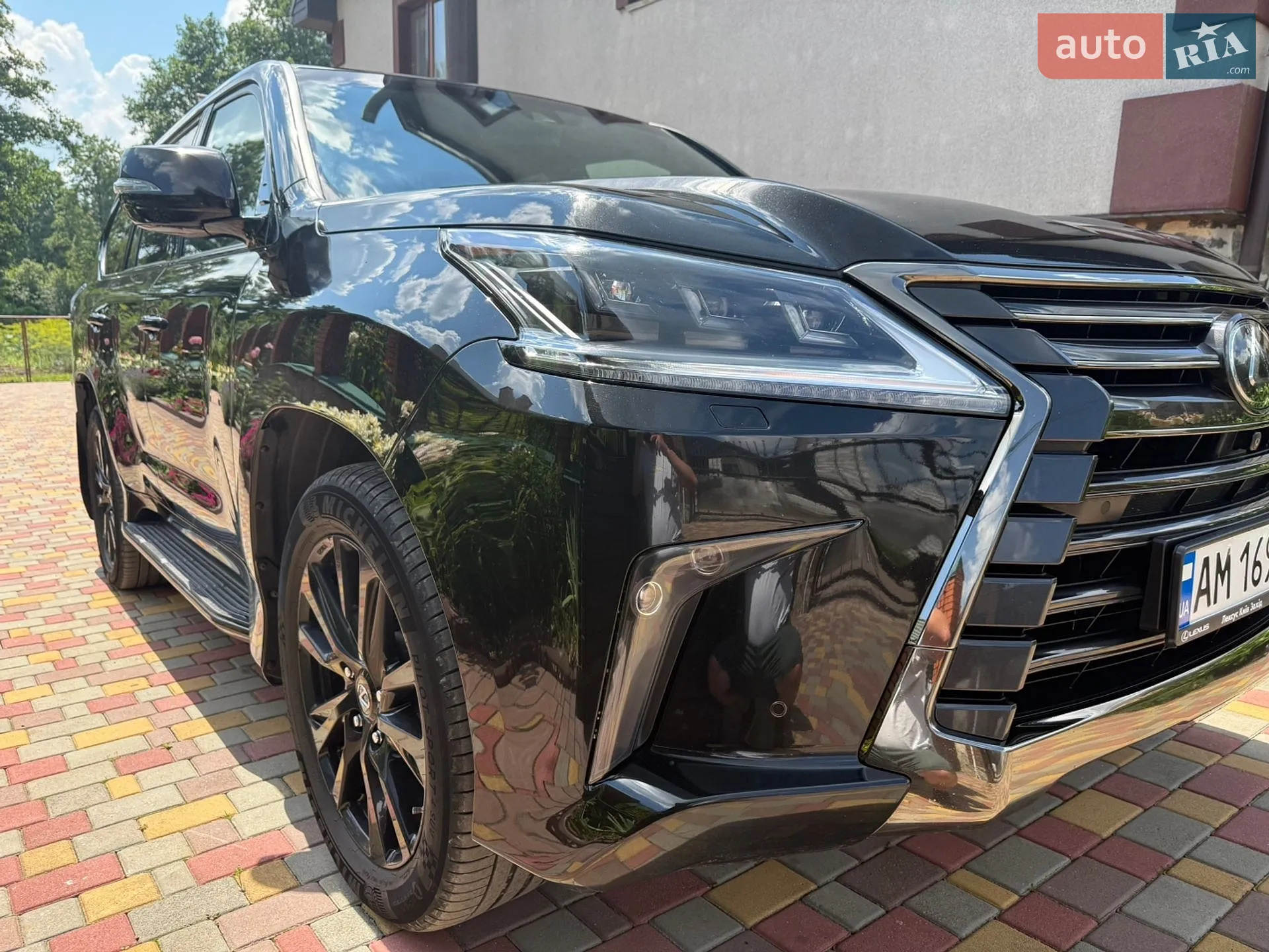 2019 Lexus LX - мініатюра 2