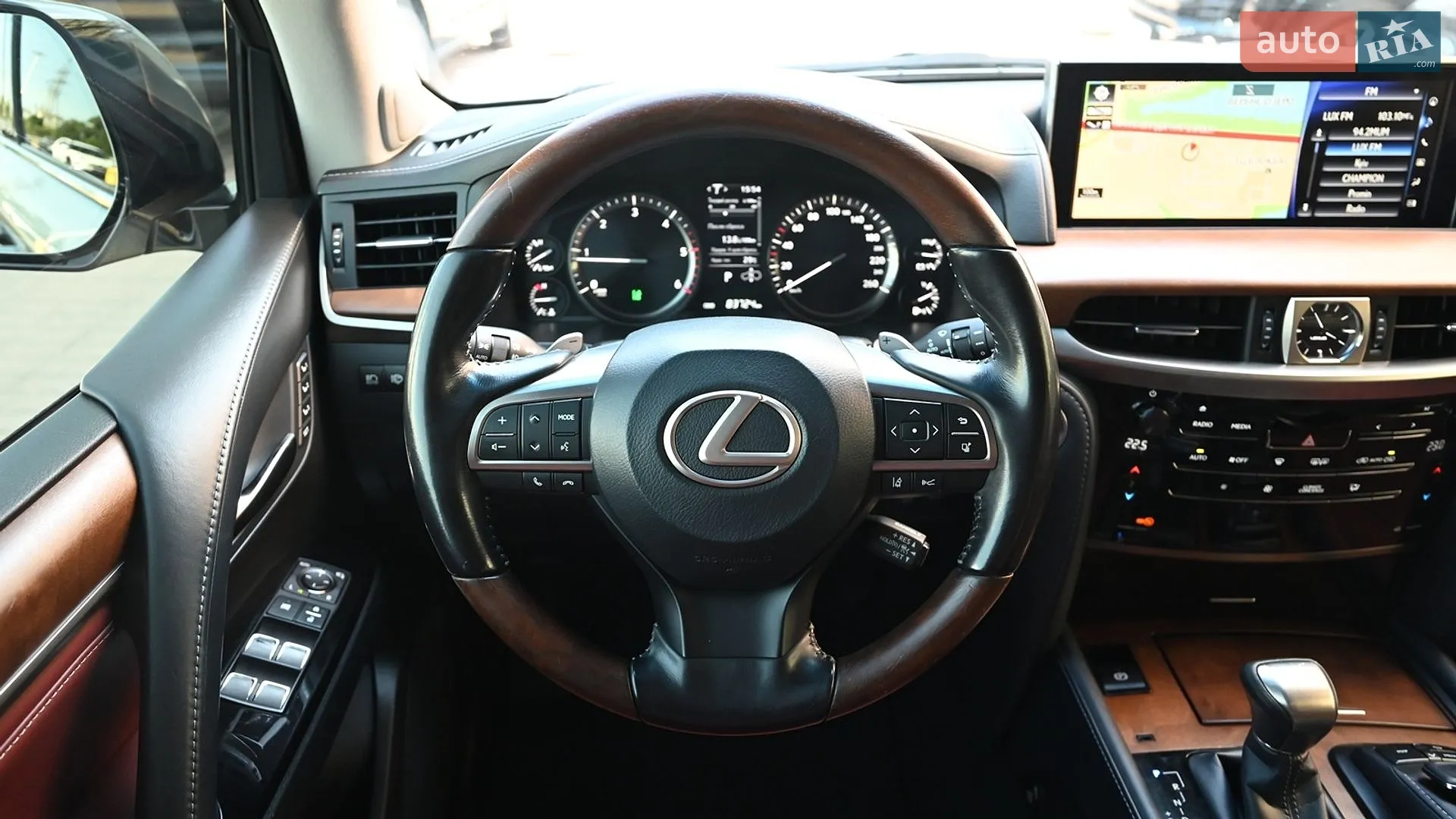 2018 Lexus LX - мініатюра 9