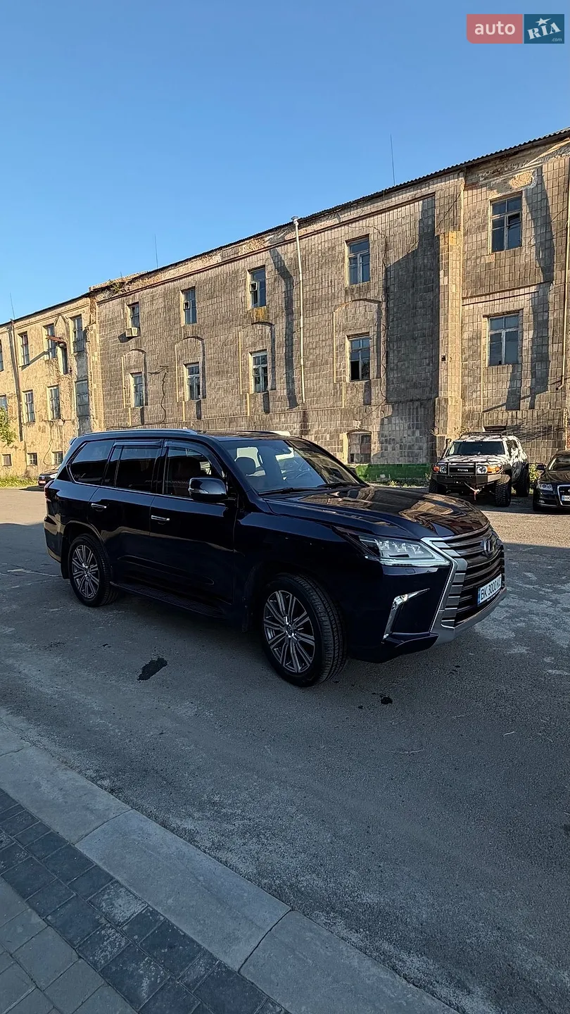 2017 Lexus LX - мініатюра 14