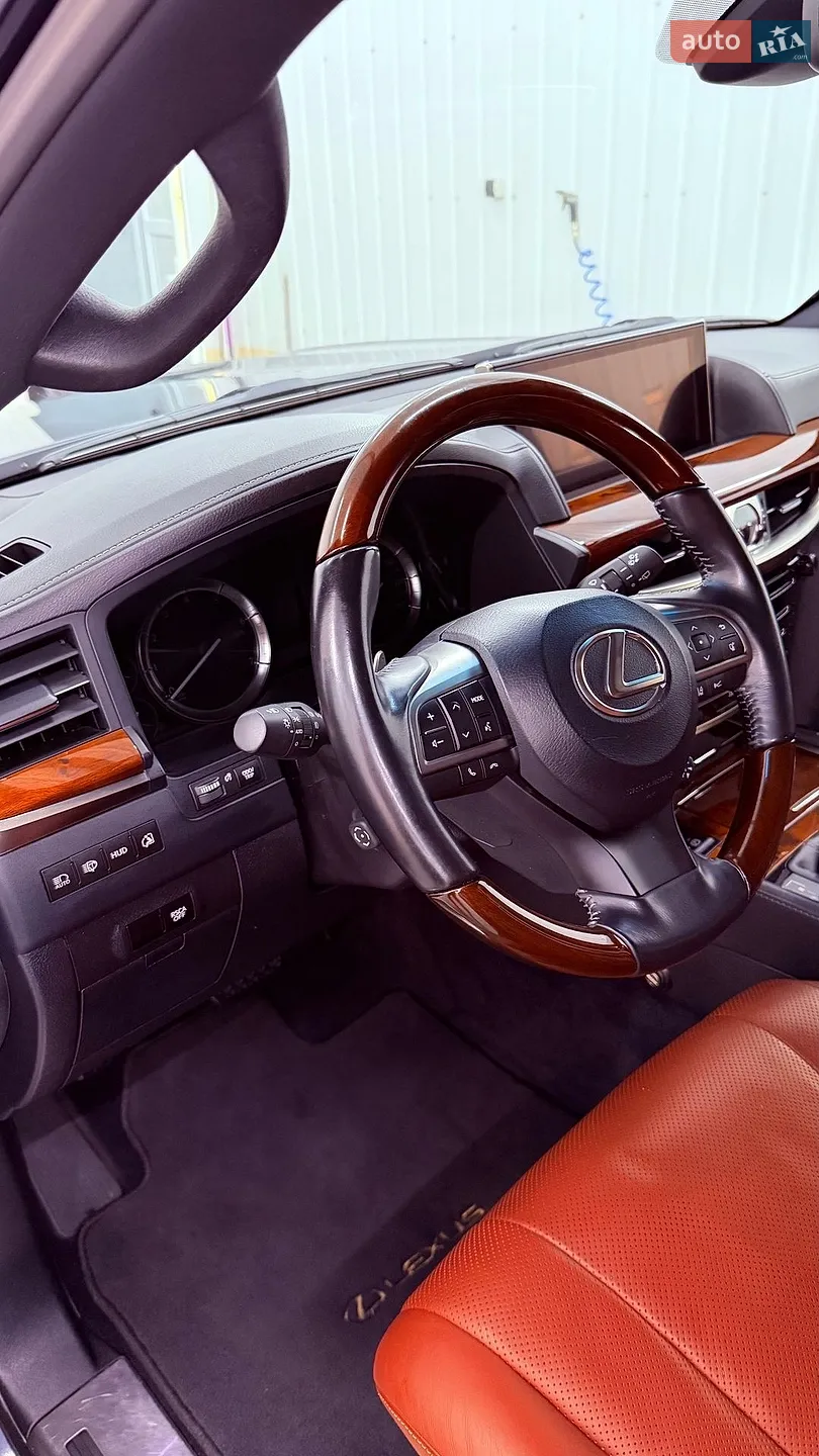 2017 Lexus LX - мініатюра 21