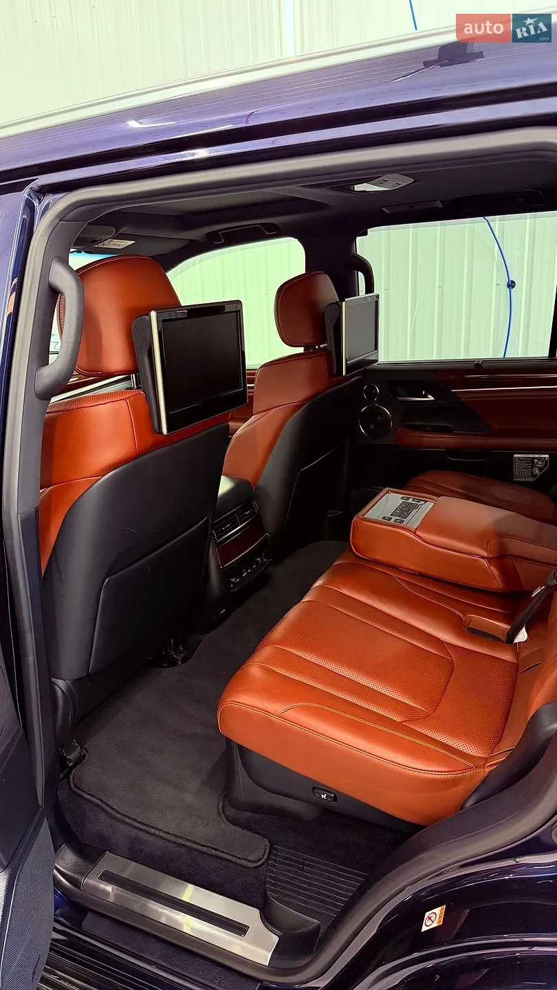 2017 Lexus LX - мініатюра 25