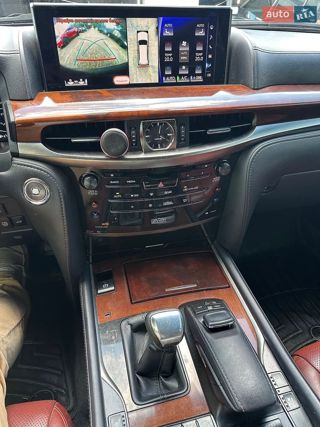 2017 Lexus LX - мініатюра 13
