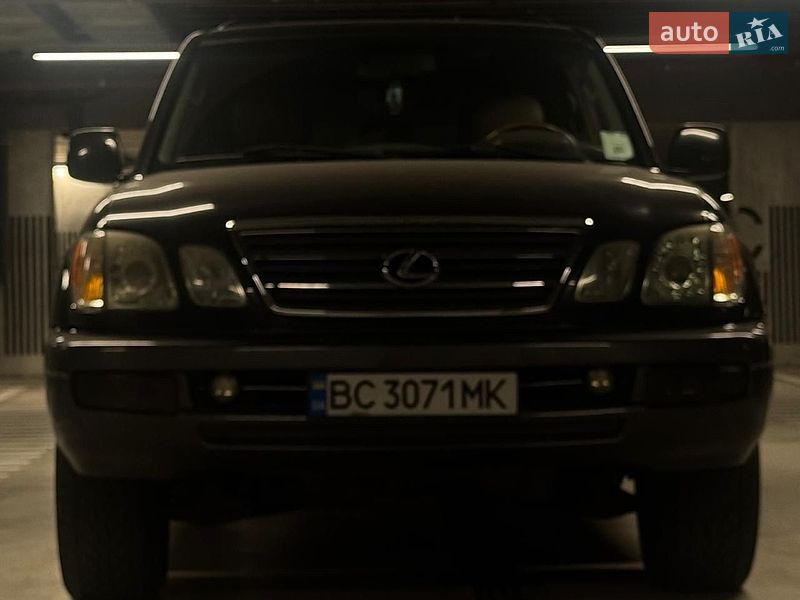 Внедорожник / Кроссовер Lexus LX 2004 в Львове