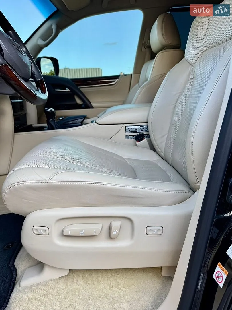 2016 Lexus LX - мініатюра 37