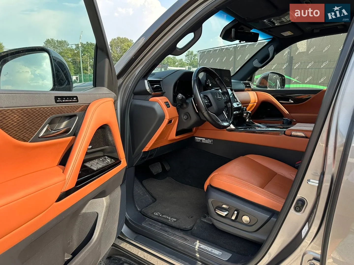 2023 Lexus LX - мініатюра 6