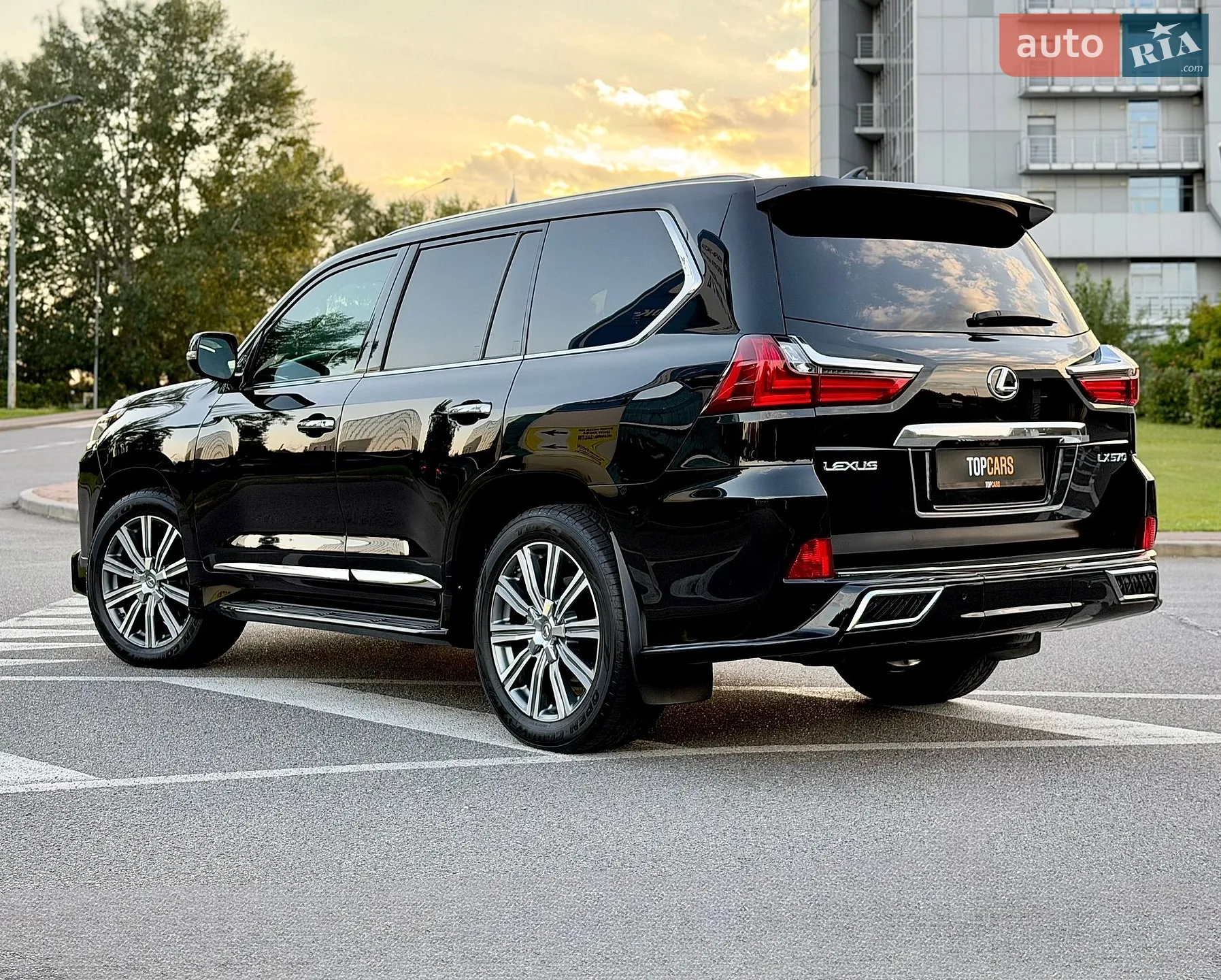 2016 Lexus LX - мініатюра 10