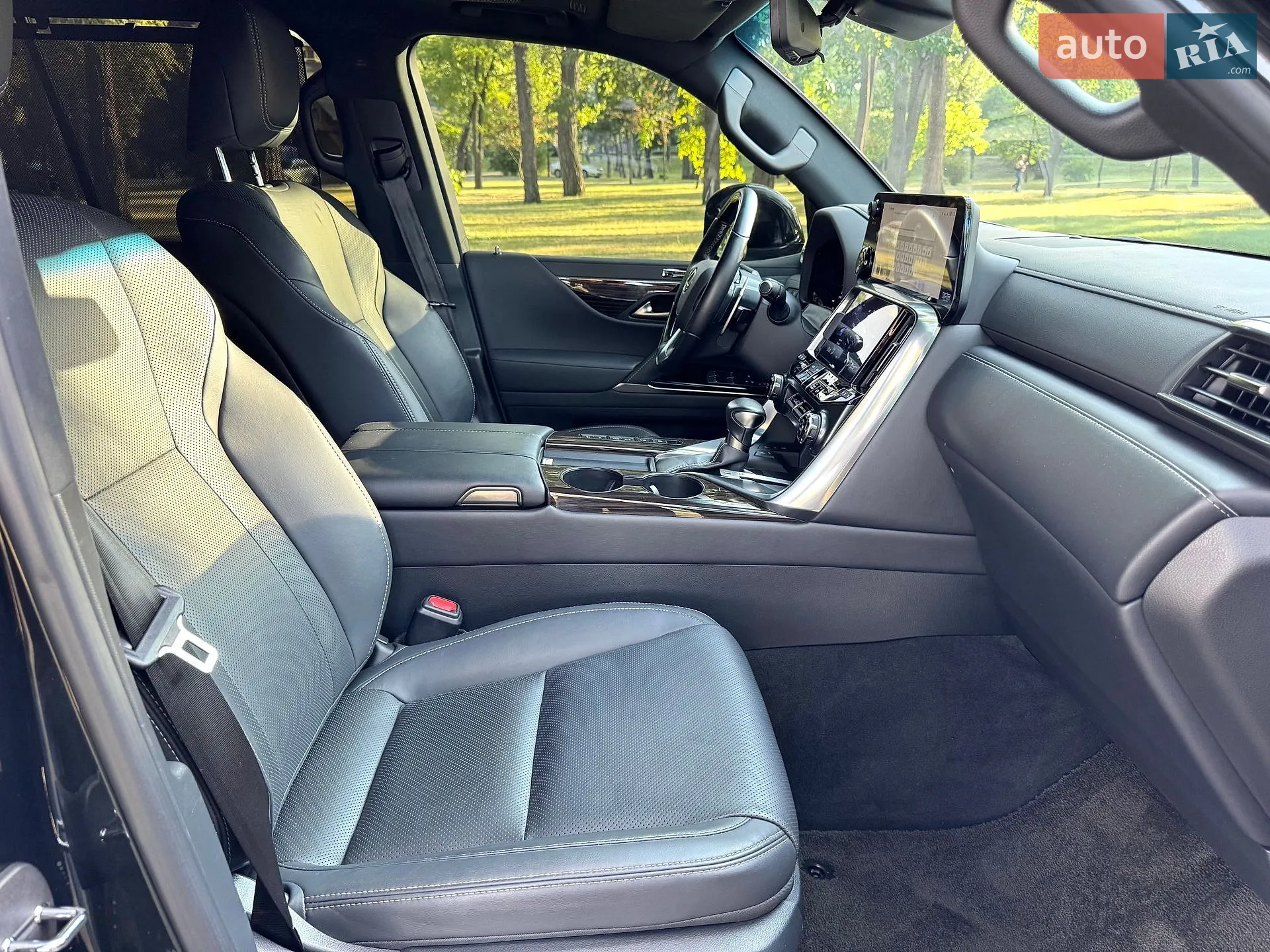 2022 Lexus LX - мініатюра 32