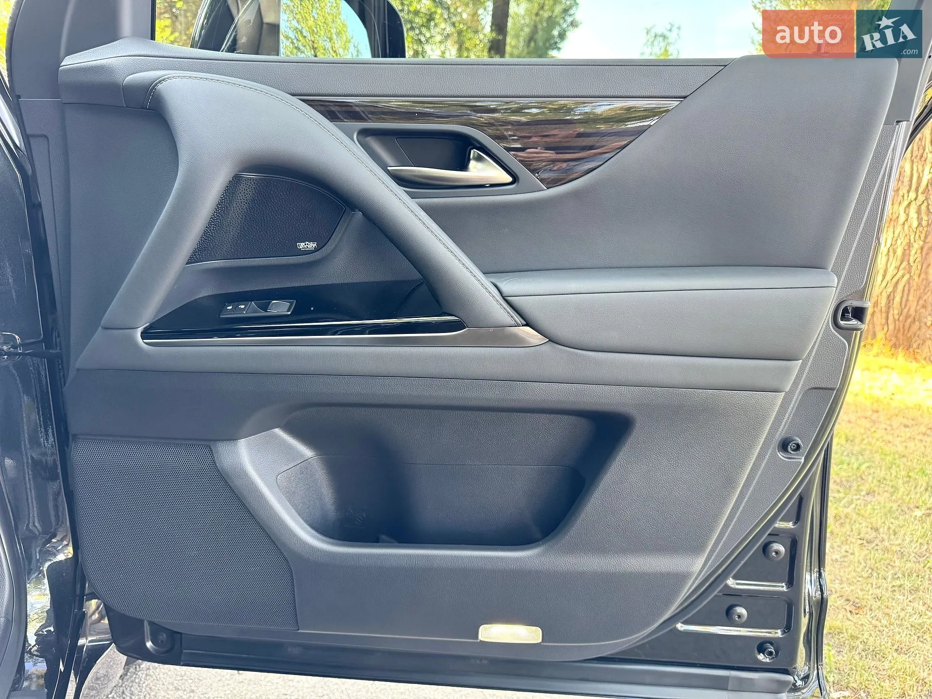 2022 Lexus LX - мініатюра 30