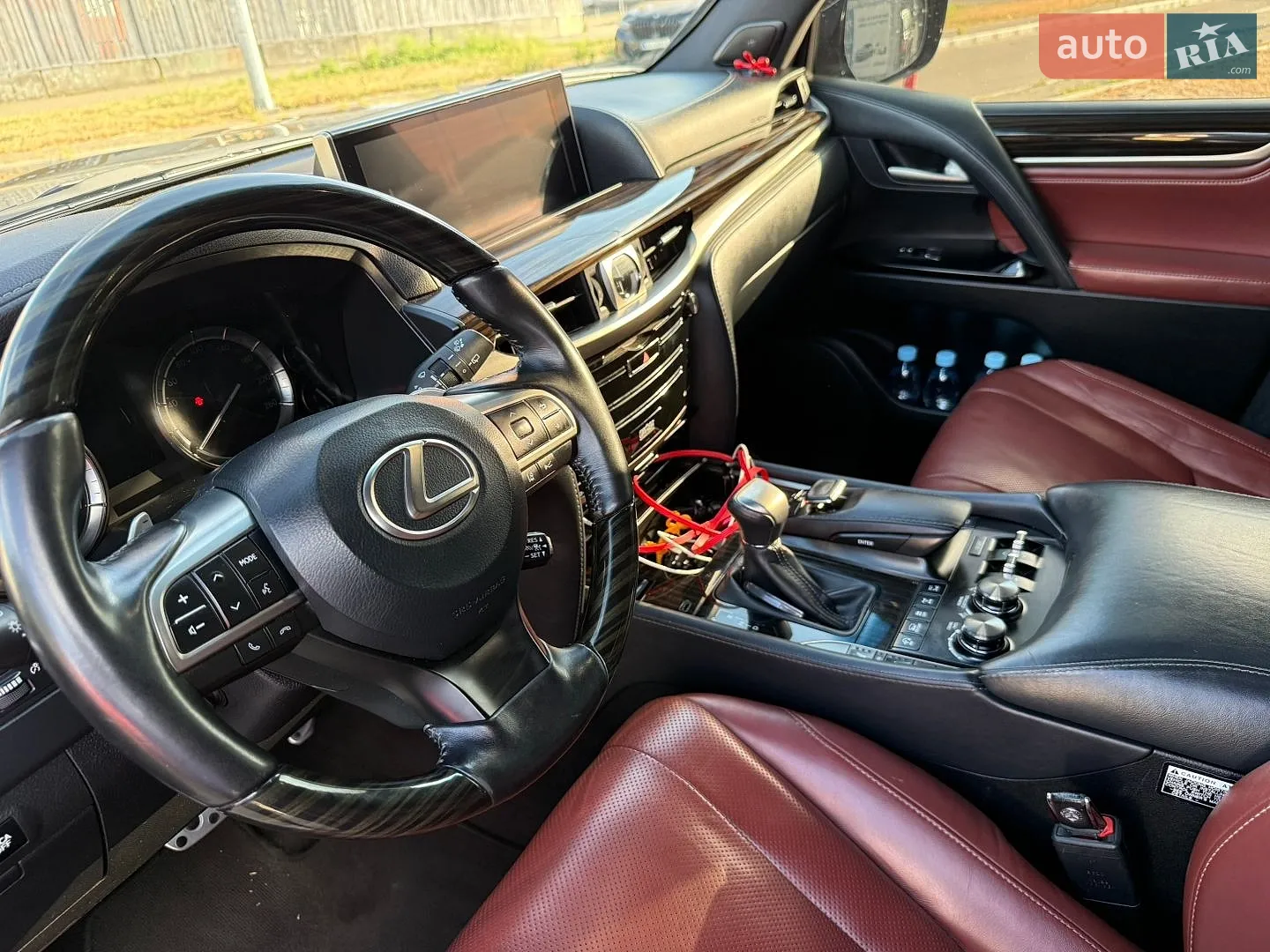 2019 Lexus LX - мініатюра 25