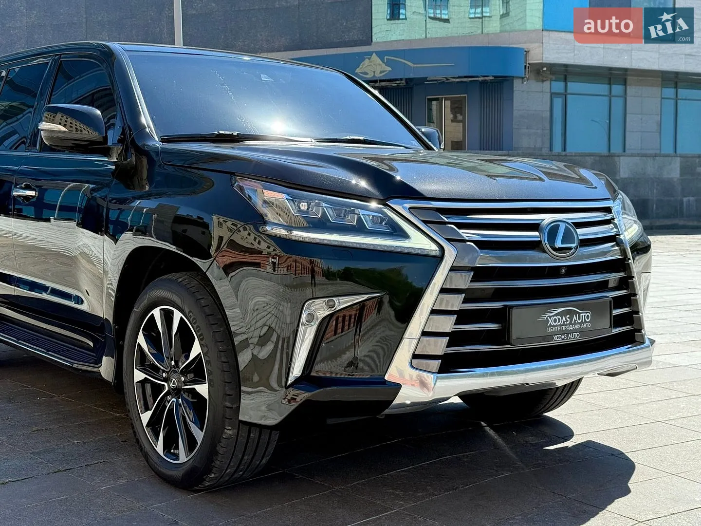 2017 Lexus LX - мініатюра 4