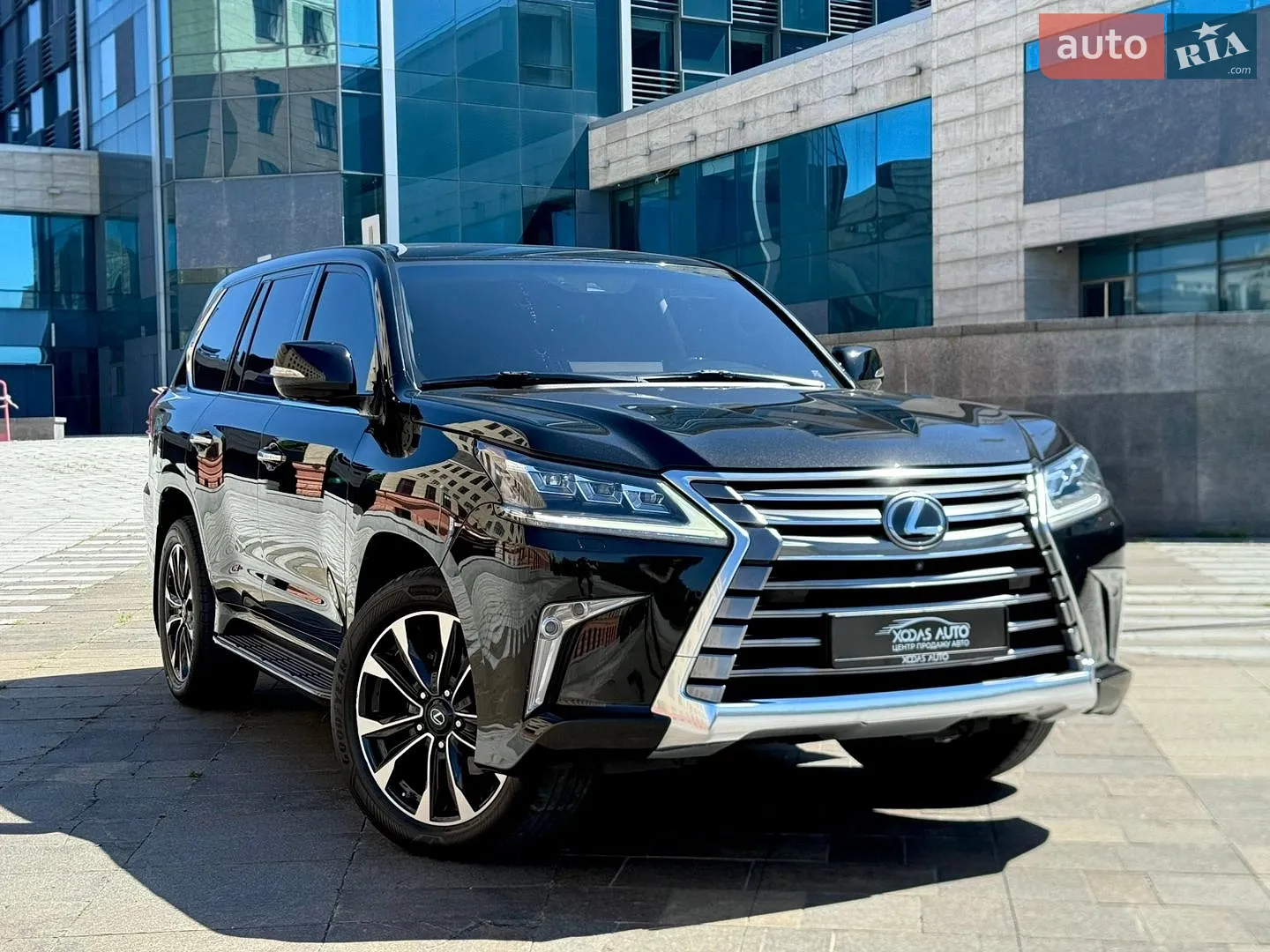 2017 Lexus LX - мініатюра 2