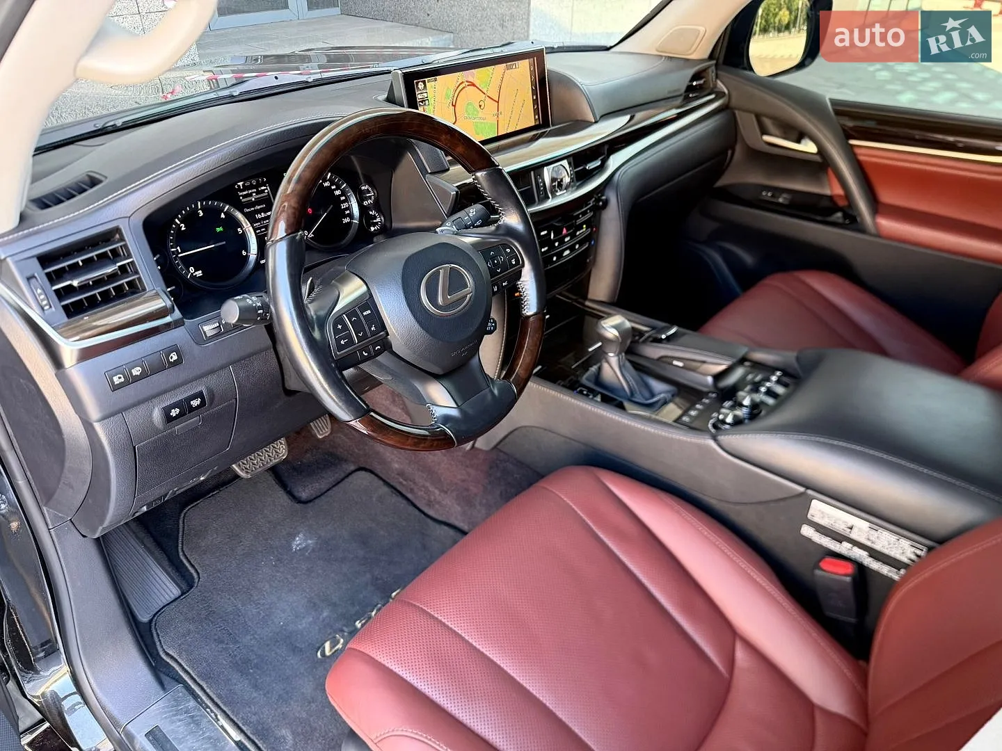 2017 Lexus LX - мініатюра 15