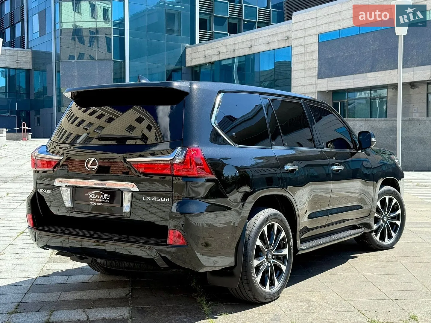 2017 Lexus LX - мініатюра 11