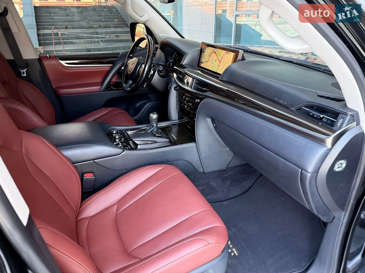 2017 Lexus LX - мініатюра 26