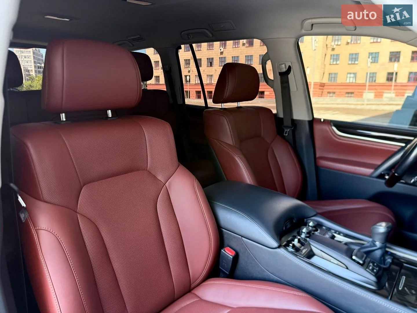 2017 Lexus LX - мініатюра 28