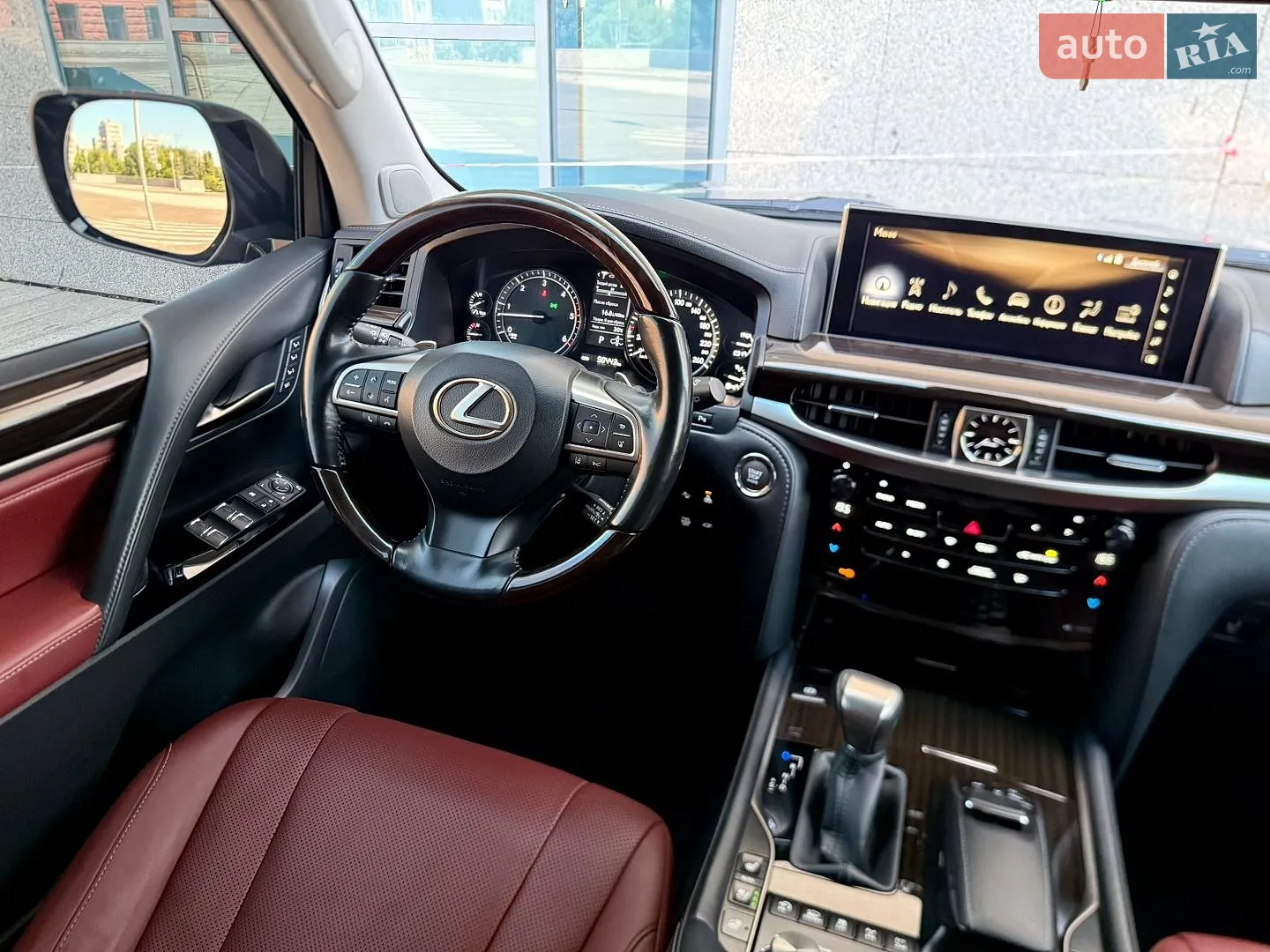 2017 Lexus LX - мініатюра 31