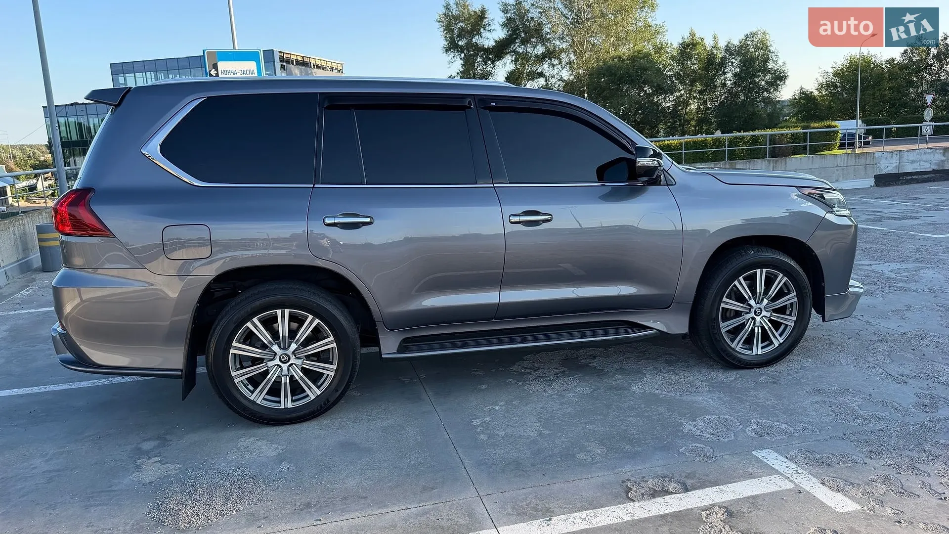 2016 Lexus LX - мініатюра 18