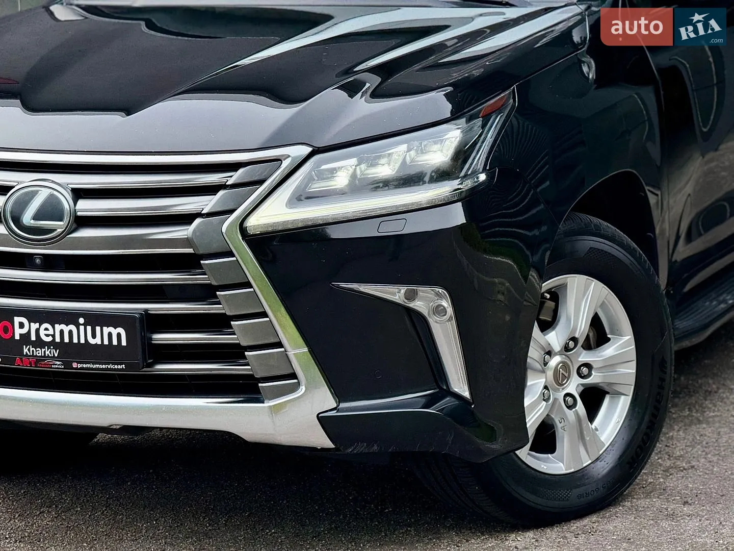 2016 Lexus LX - мініатюра 3