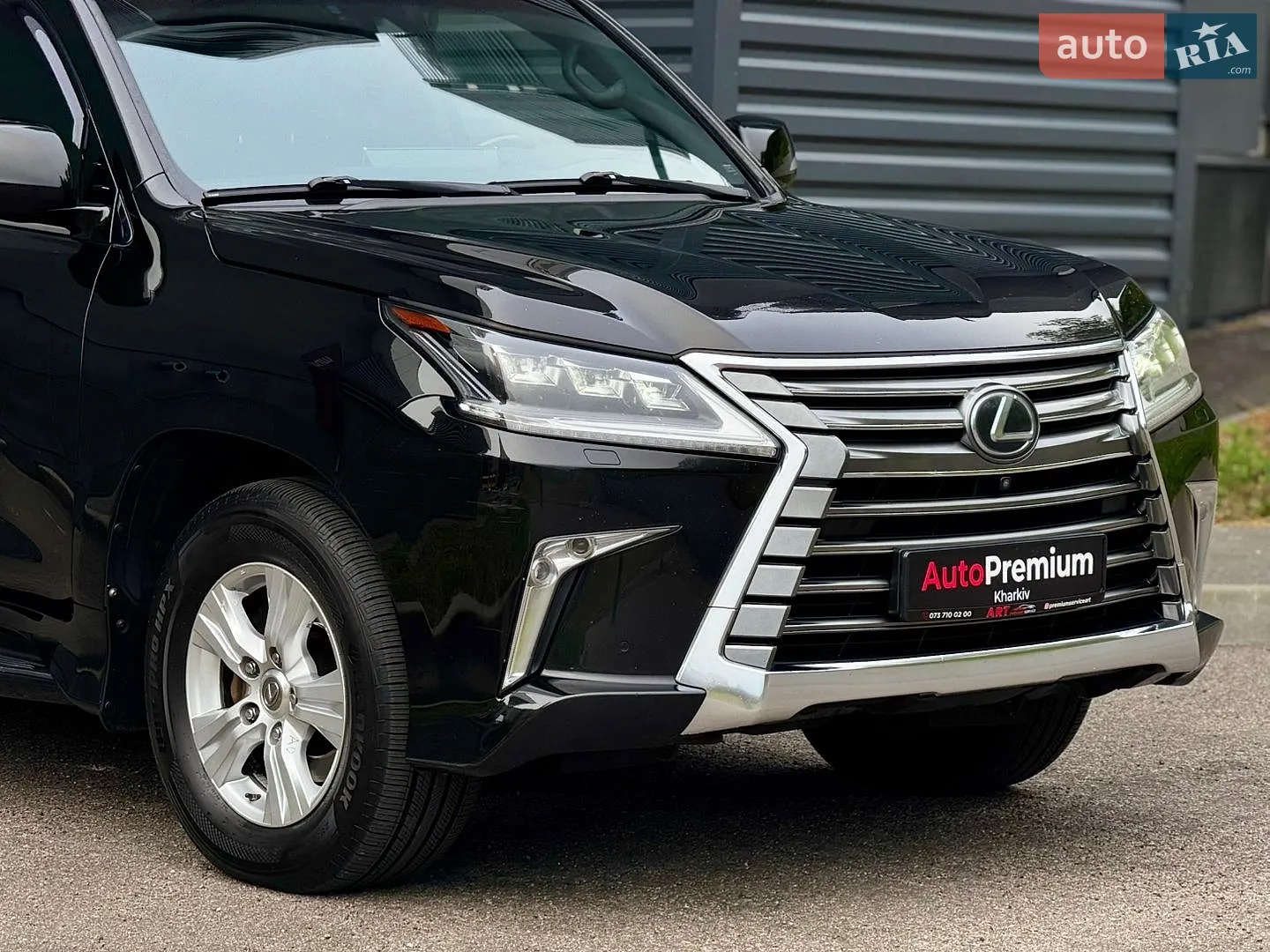 2016 Lexus LX - мініатюра 13