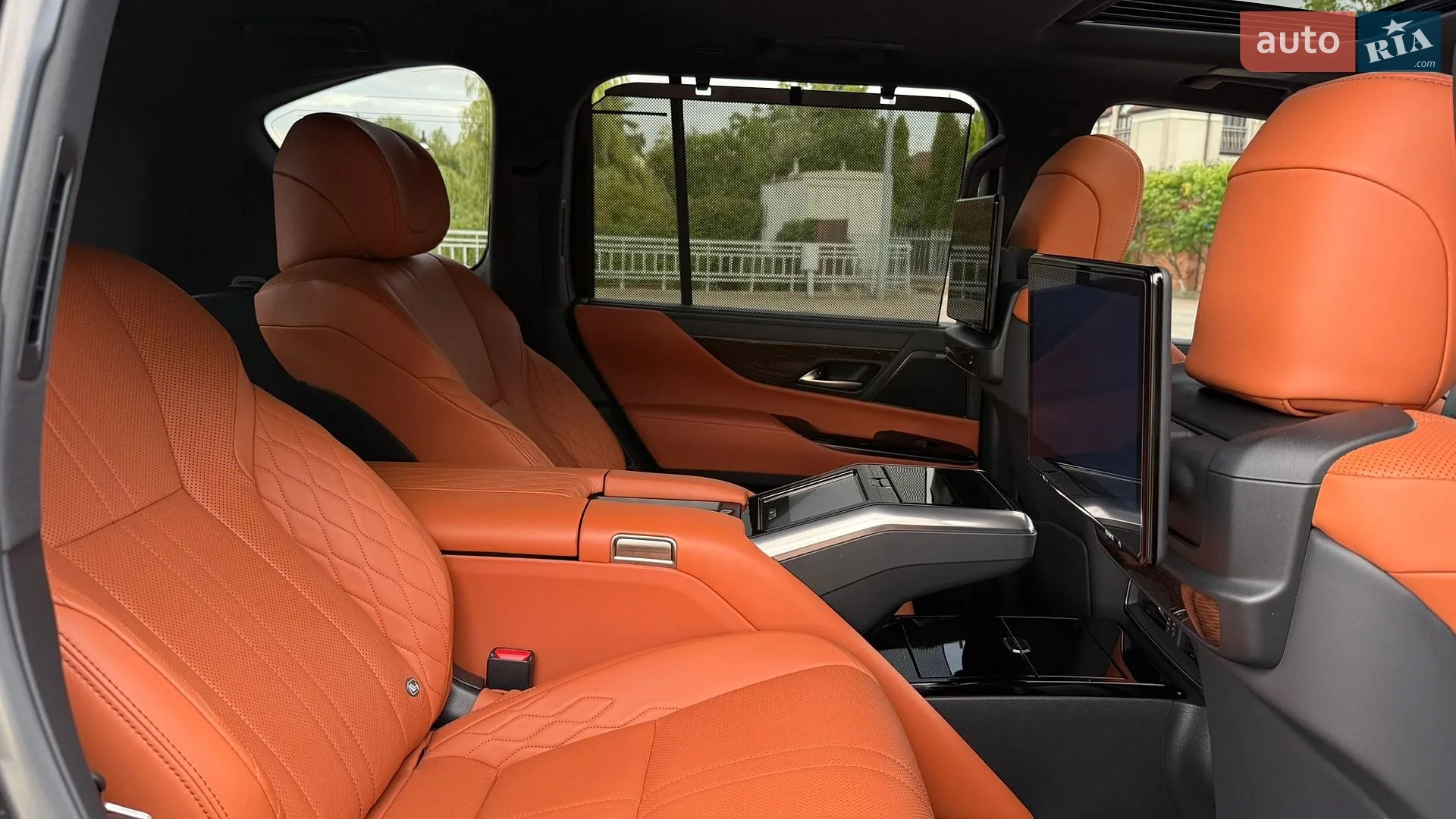 2023 Lexus LX - мініатюра 40