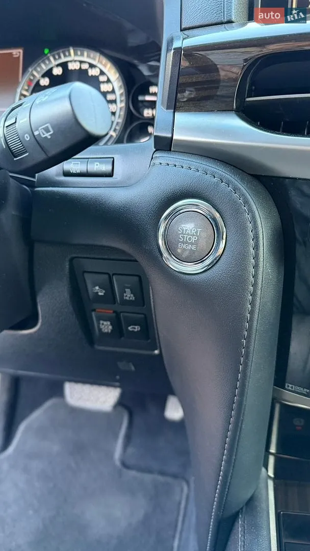 2016 Lexus LX - мініатюра 13