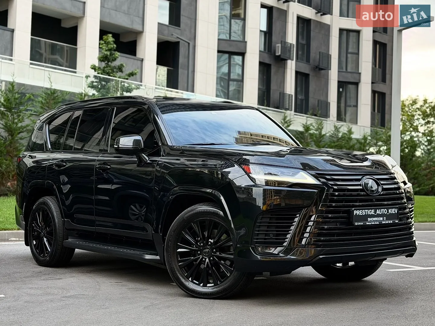 2022 Lexus LX - мініатюра 4
