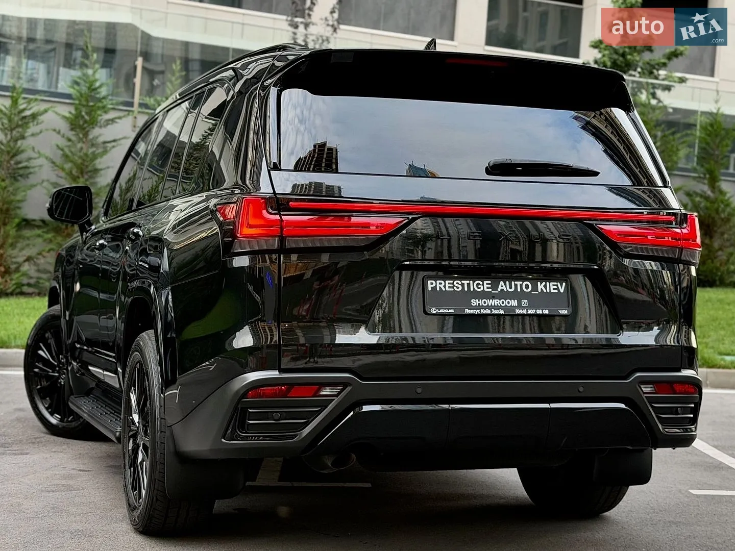 2022 Lexus LX - мініатюра 23