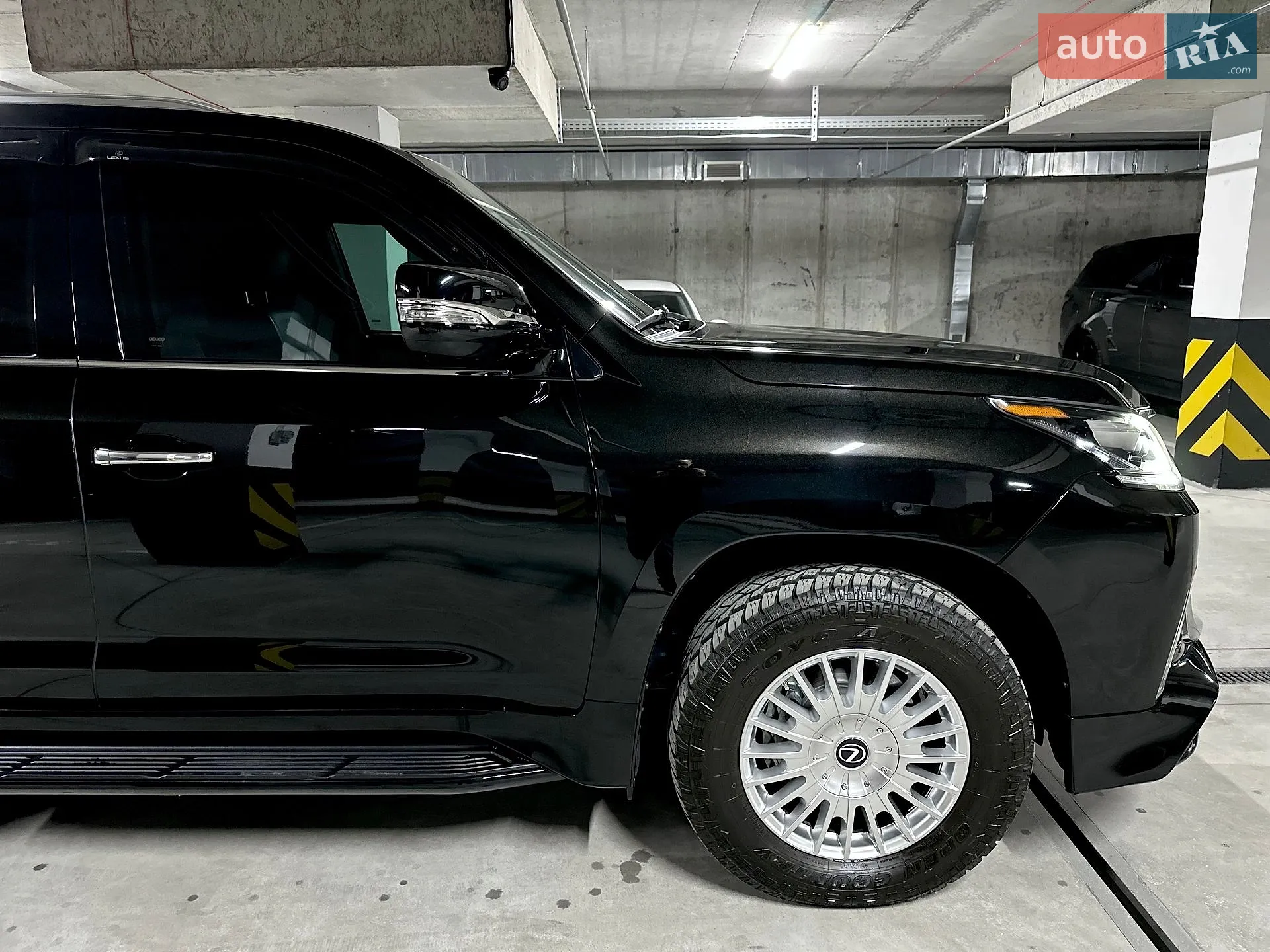 2019 Lexus LX - мініатюра 10