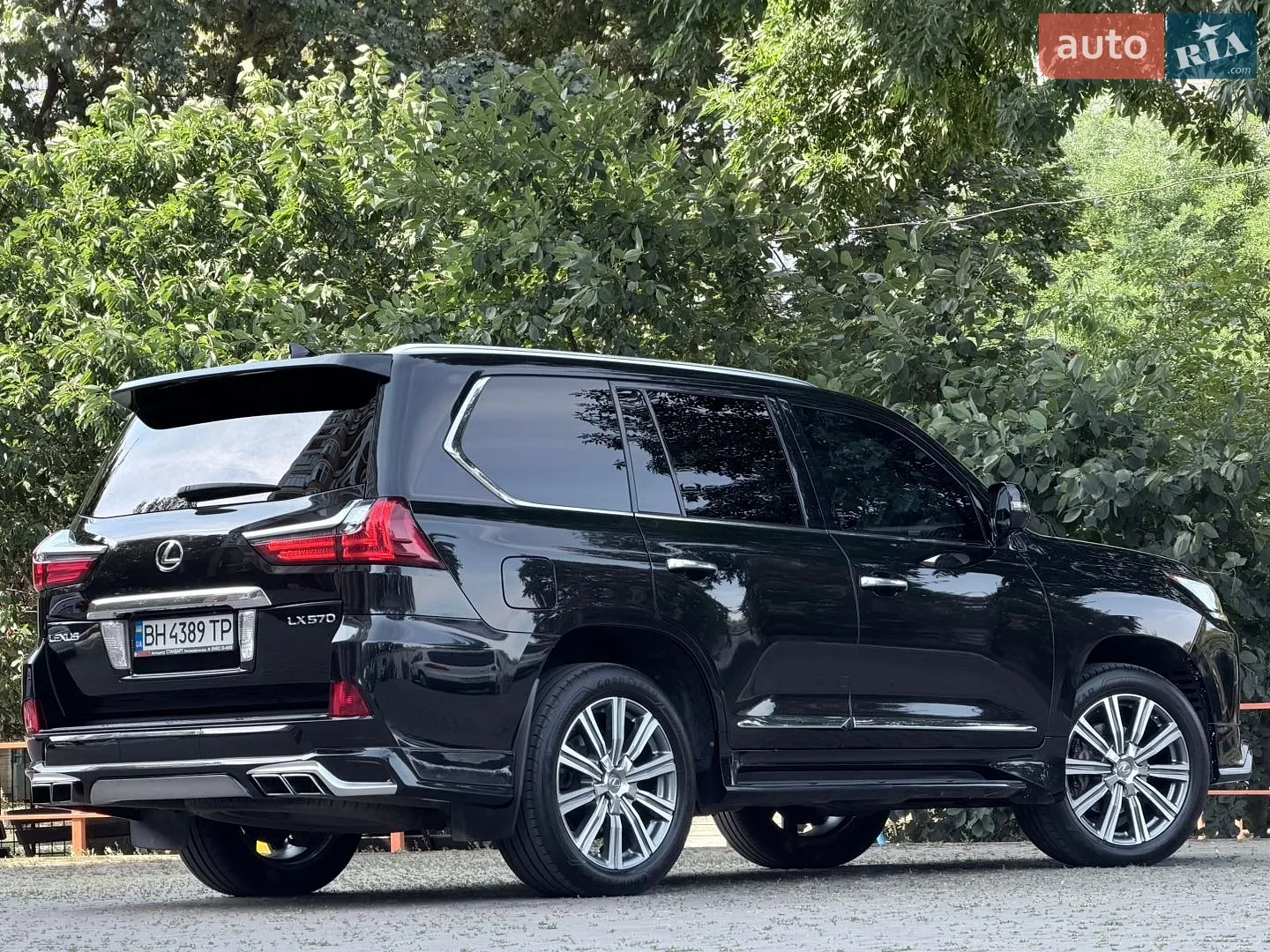 2016 Lexus LX - мініатюра 25