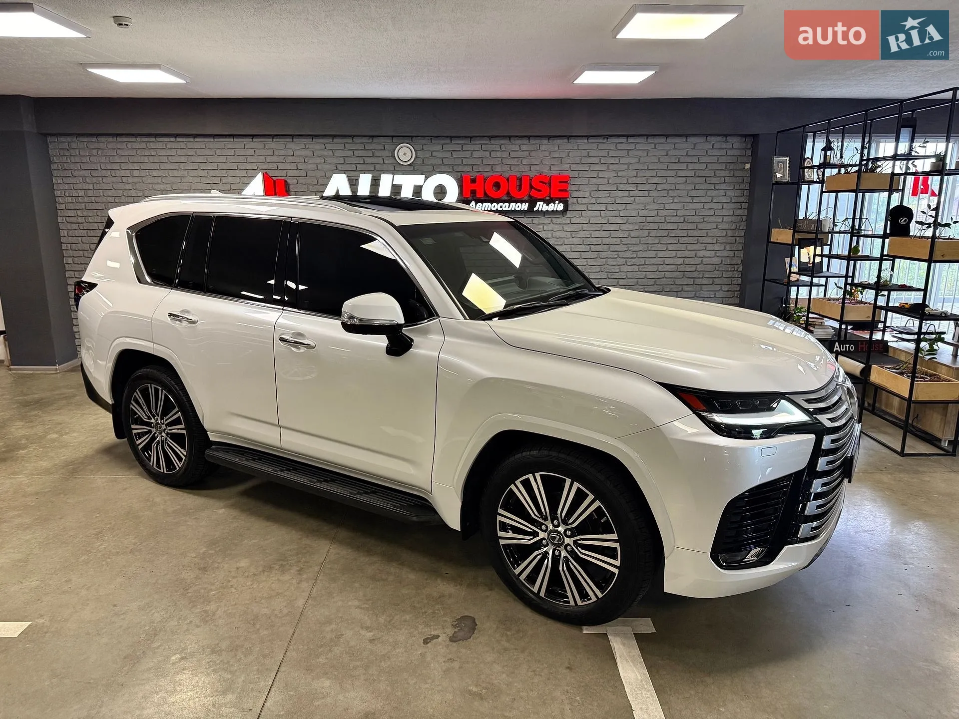 2022 Lexus LX - мініатюра 8