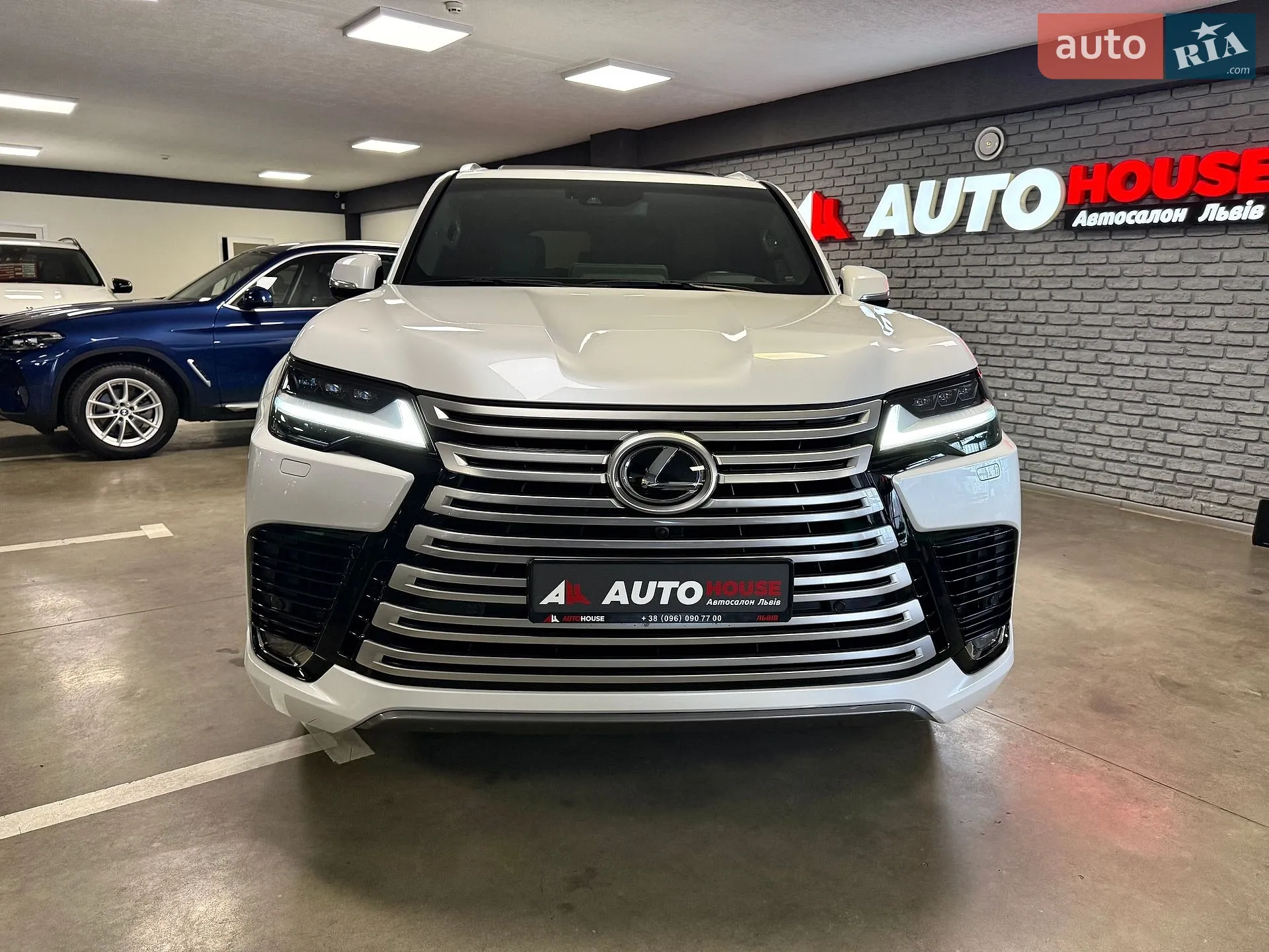 2022 Lexus LX - мініатюра 10