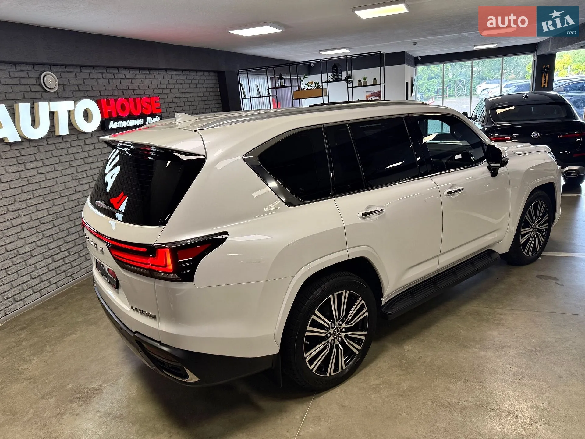 2022 Lexus LX - мініатюра 15