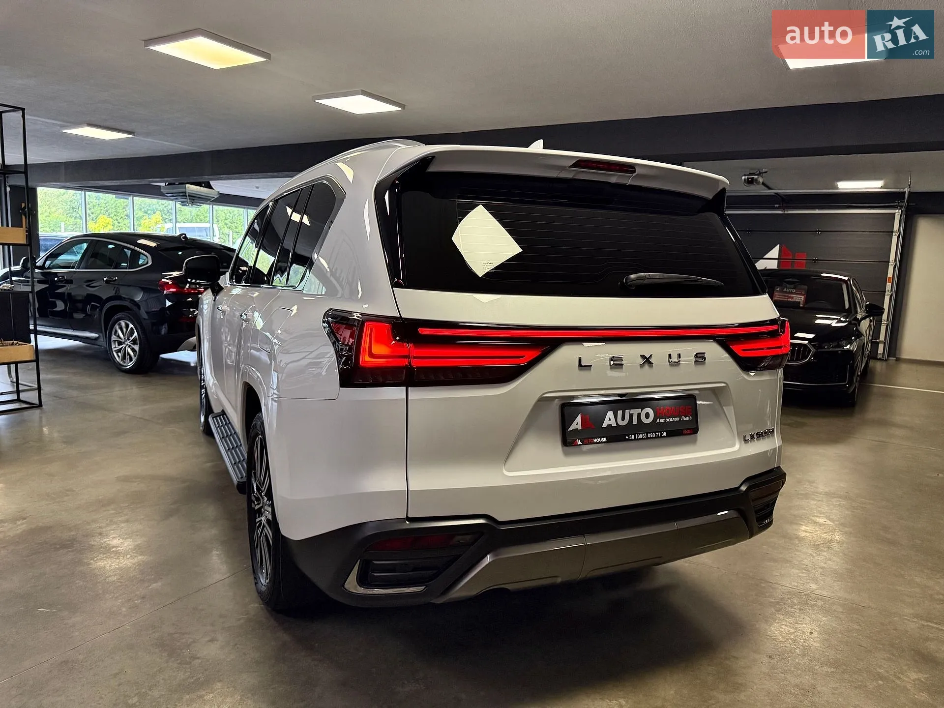2022 Lexus LX - мініатюра 18