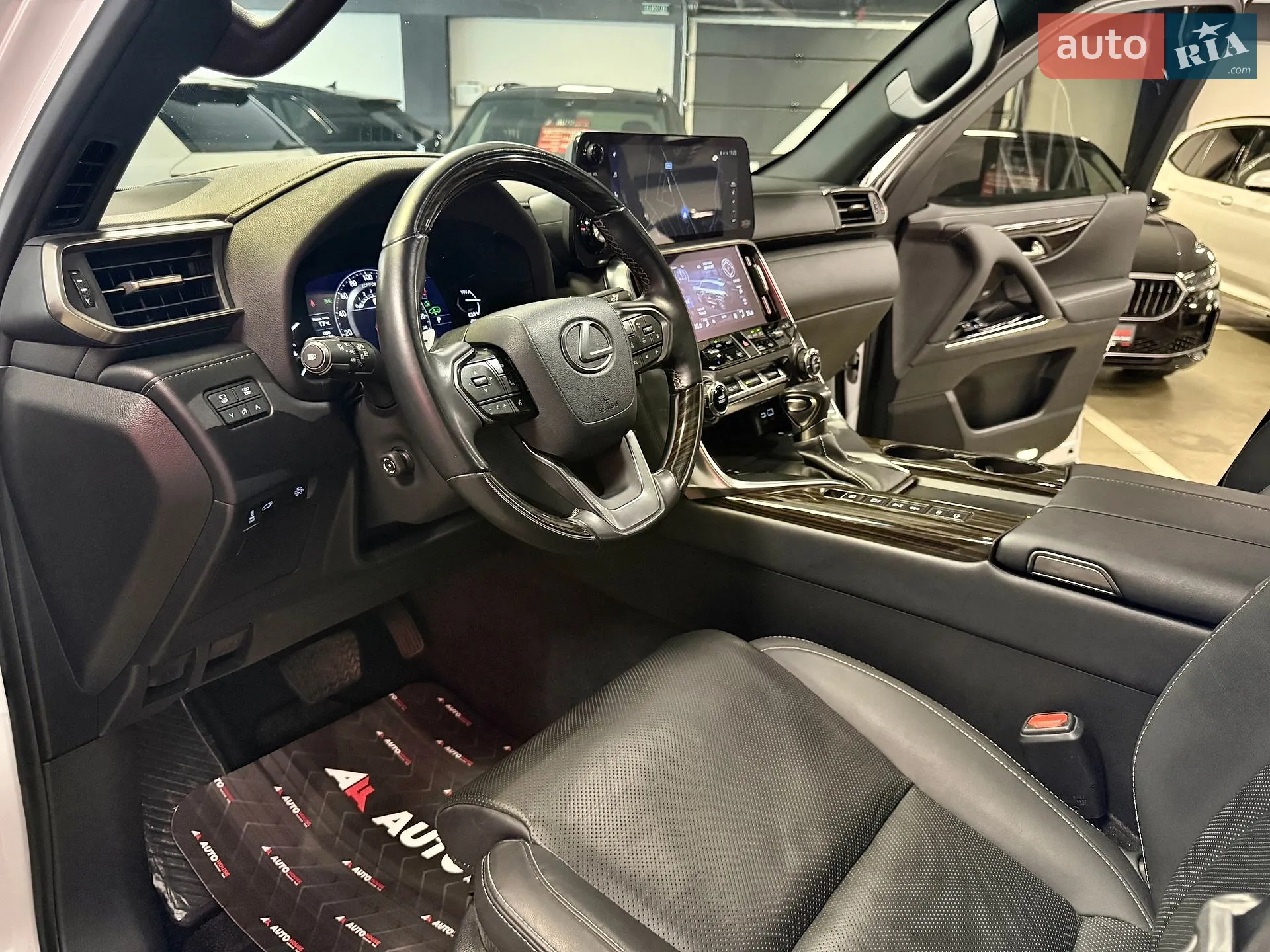 2022 Lexus LX - мініатюра 25