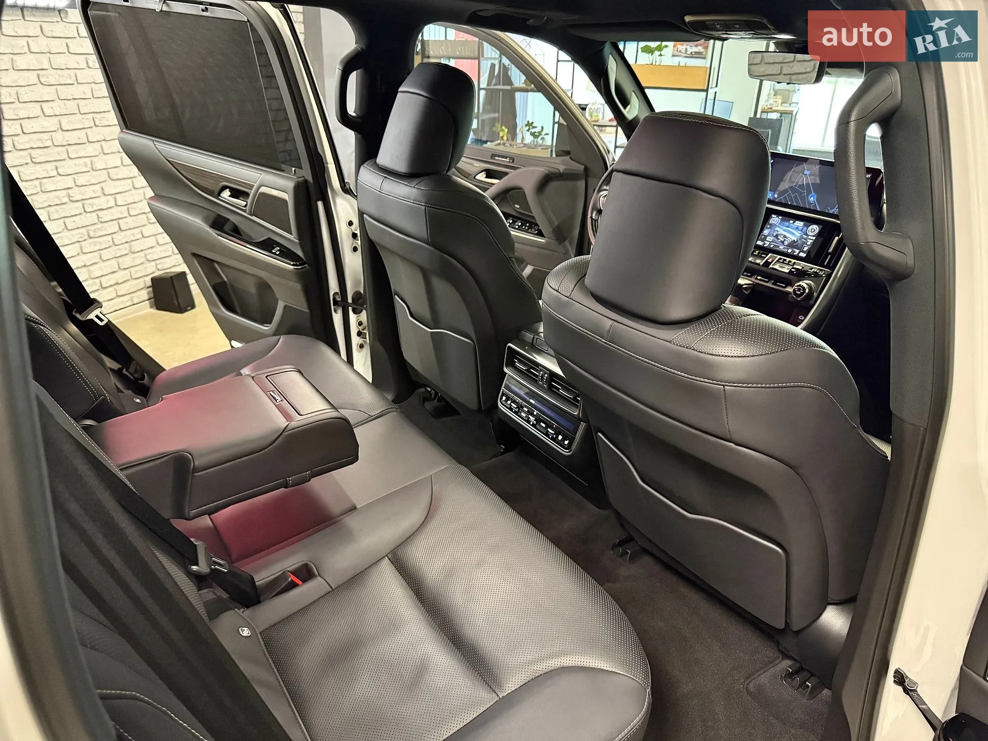 2022 Lexus LX - мініатюра 38