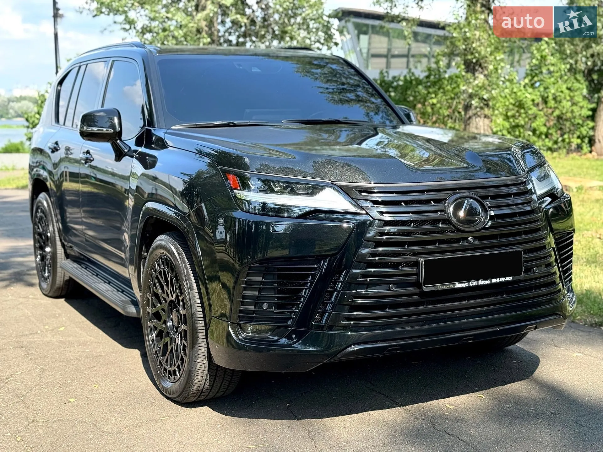 2023 Lexus LX - мініатюра 16
